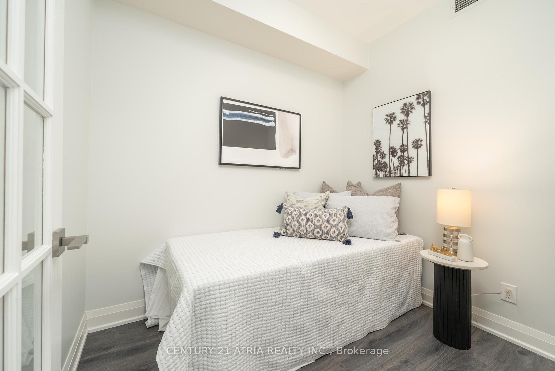 Photo 25 of Unit 321, 18 Uptown Drive, Markham, Unionville — HOMEH