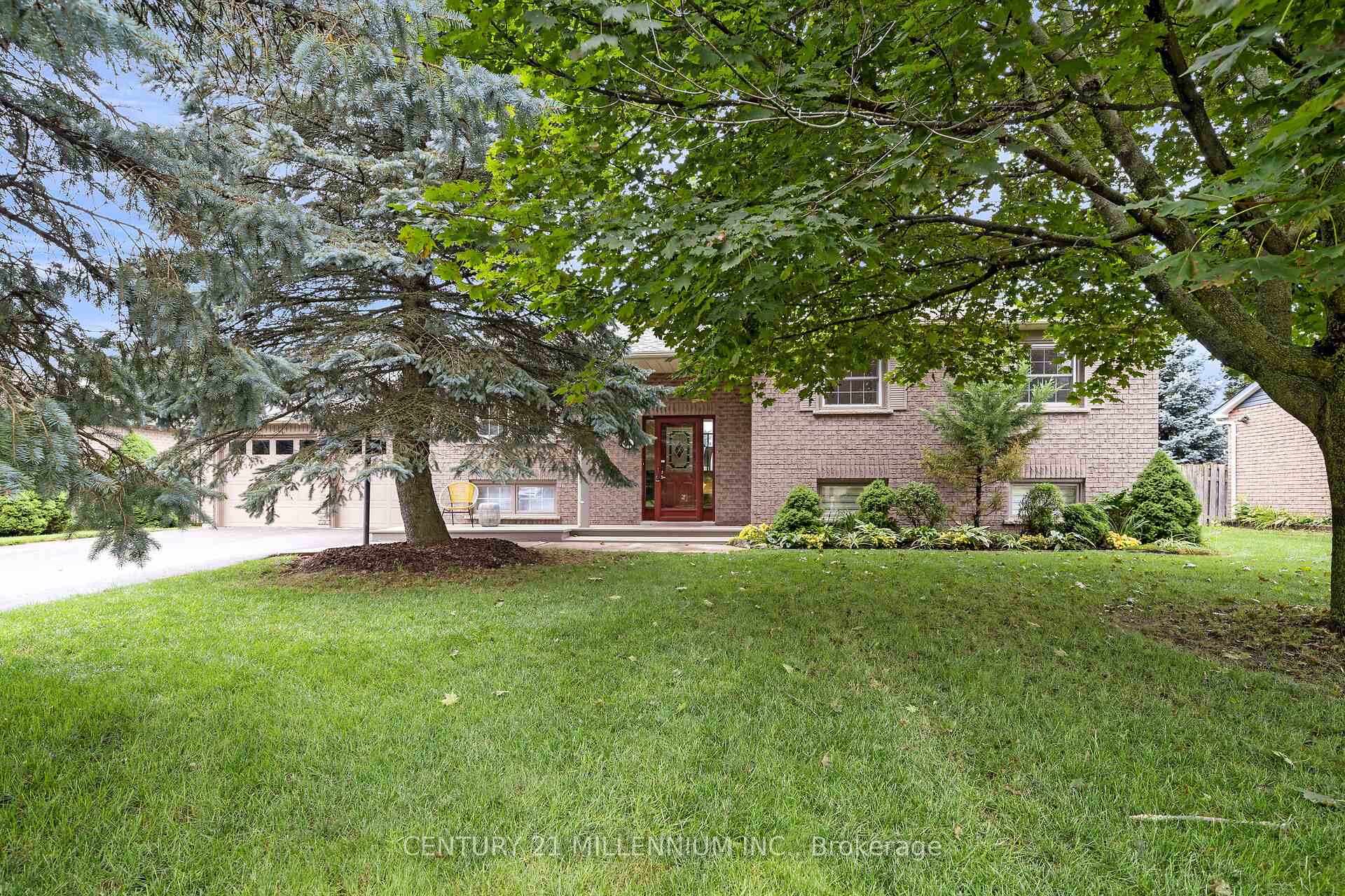 Photo 5 of 38 Erinlea Crescent, Erin — HOMEH