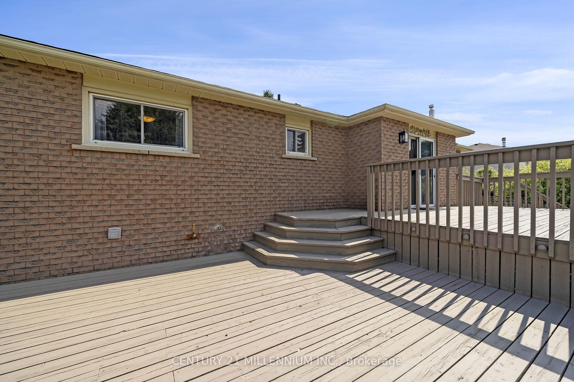 Photo 18 of 38 Erinlea Crescent, Erin — HOMEH
