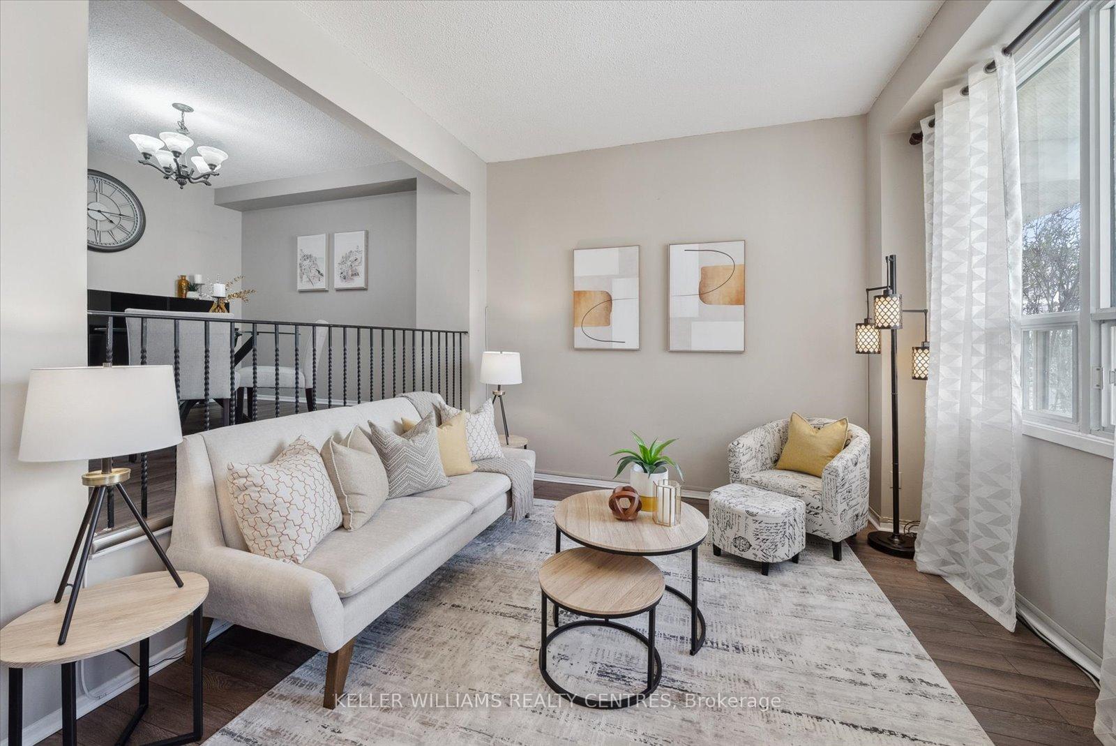 Photo 5 of Unit 31, 73 Poplar Crescent, Aurora, Aurora Highlands — HOMEH