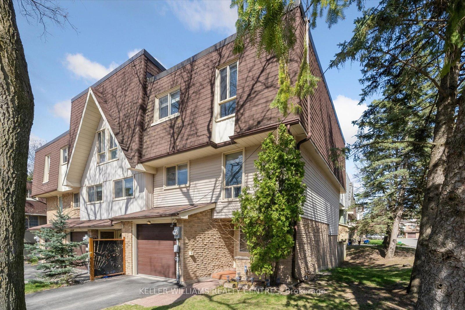 Photo 27 of Unit 31, 73 Poplar Crescent, Aurora, Aurora Highlands — HOMEH