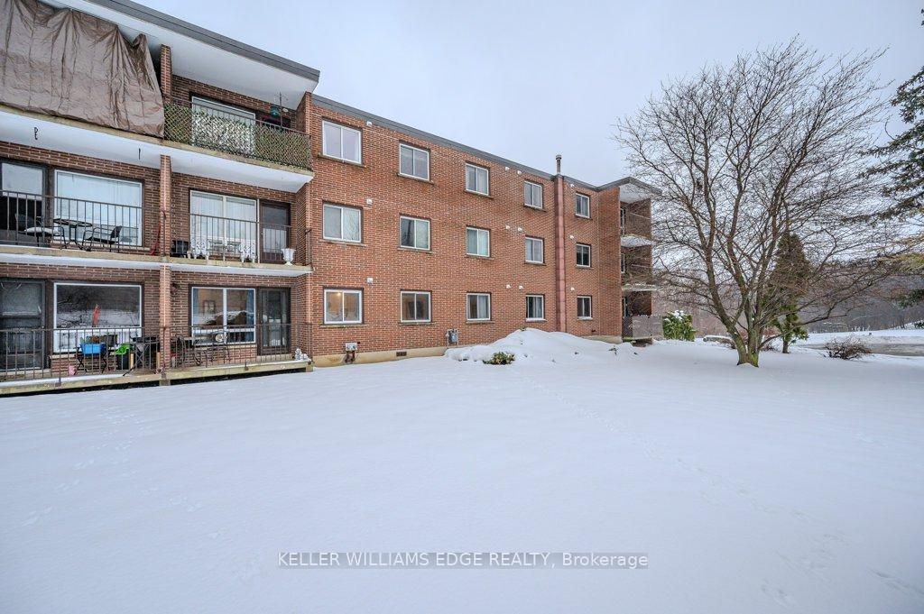 Photo 3 of Unit 107, 4 Avalon Place N, Kitchener — HOMEH