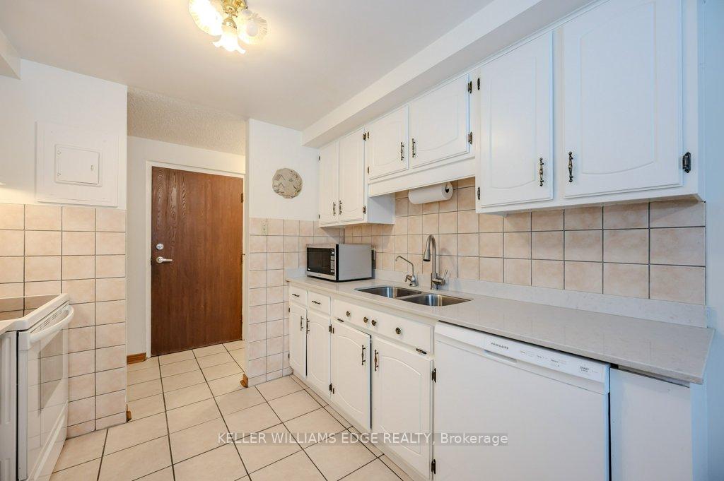 Photo 16 of Unit 107, 4 Avalon Place N, Kitchener — HOMEH