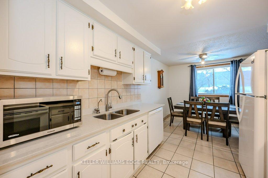 Photo 19 of Unit 107, 4 Avalon Place N, Kitchener — HOMEH