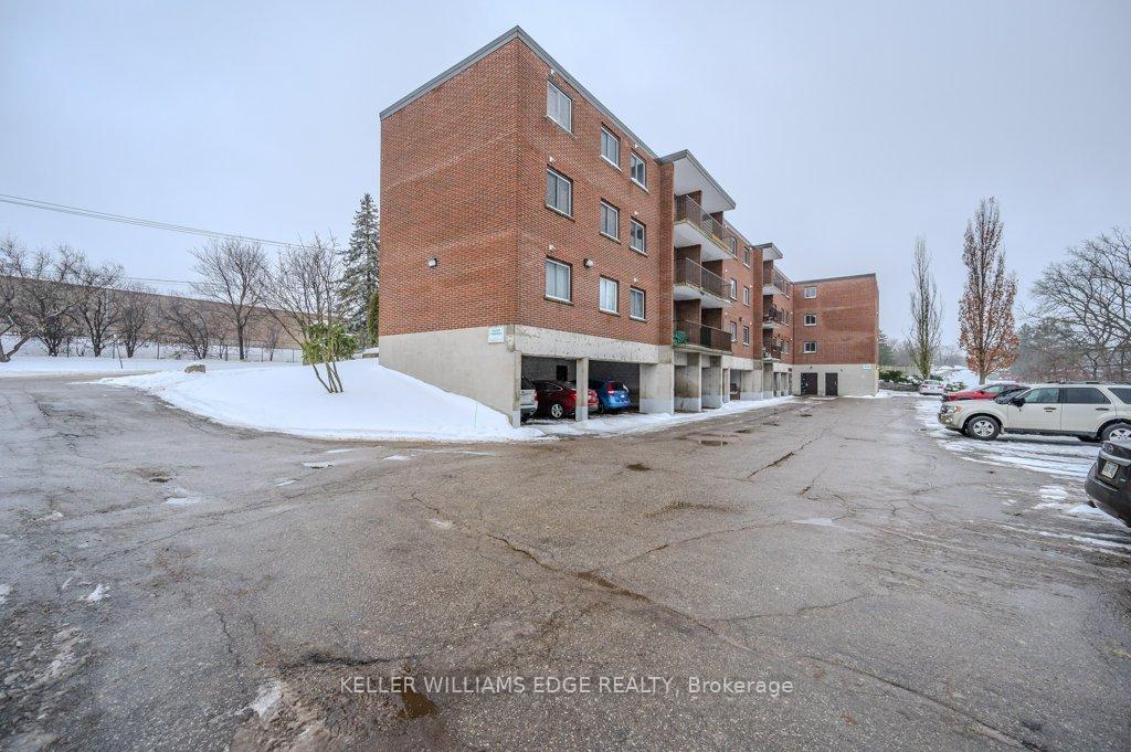 Photo 35 of Unit 107, 4 Avalon Place N, Kitchener — HOMEH