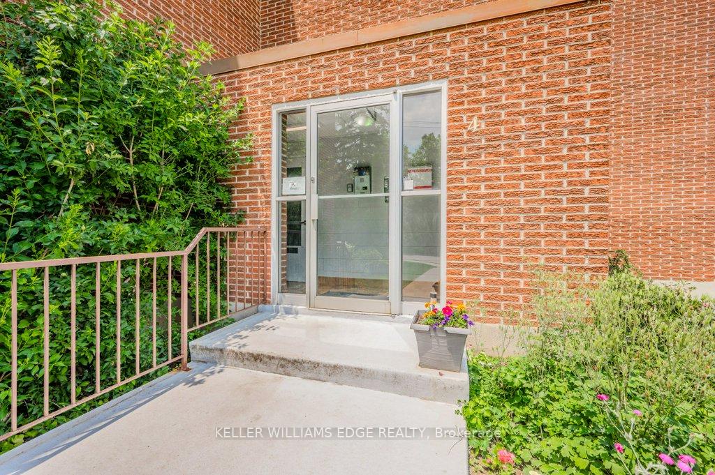 Photo 39 of Unit 107, 4 Avalon Place N, Kitchener — HOMEH