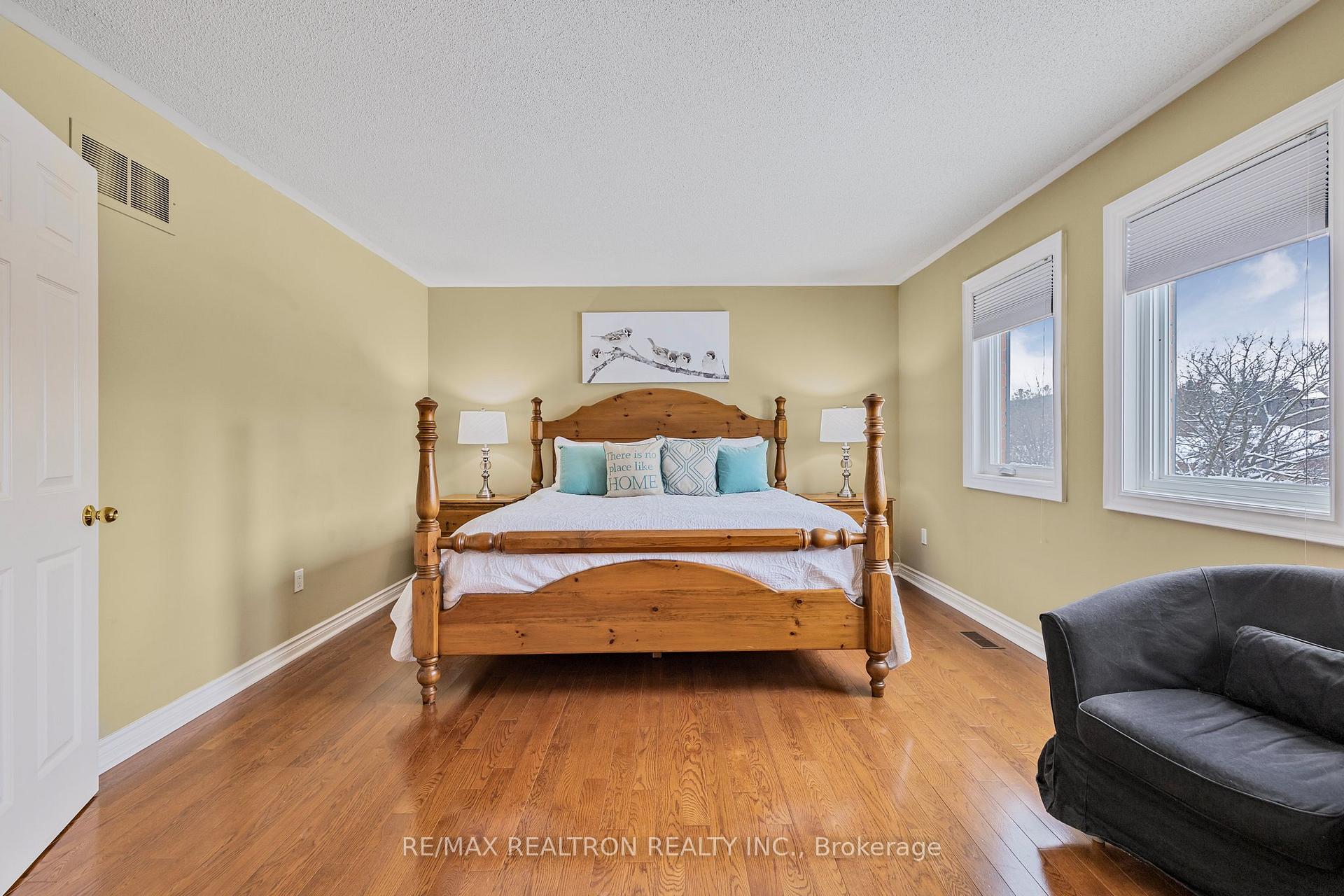 Photo 17 of 56 Beechbrooke Way, Aurora, Aurora Highlands — HOMEH