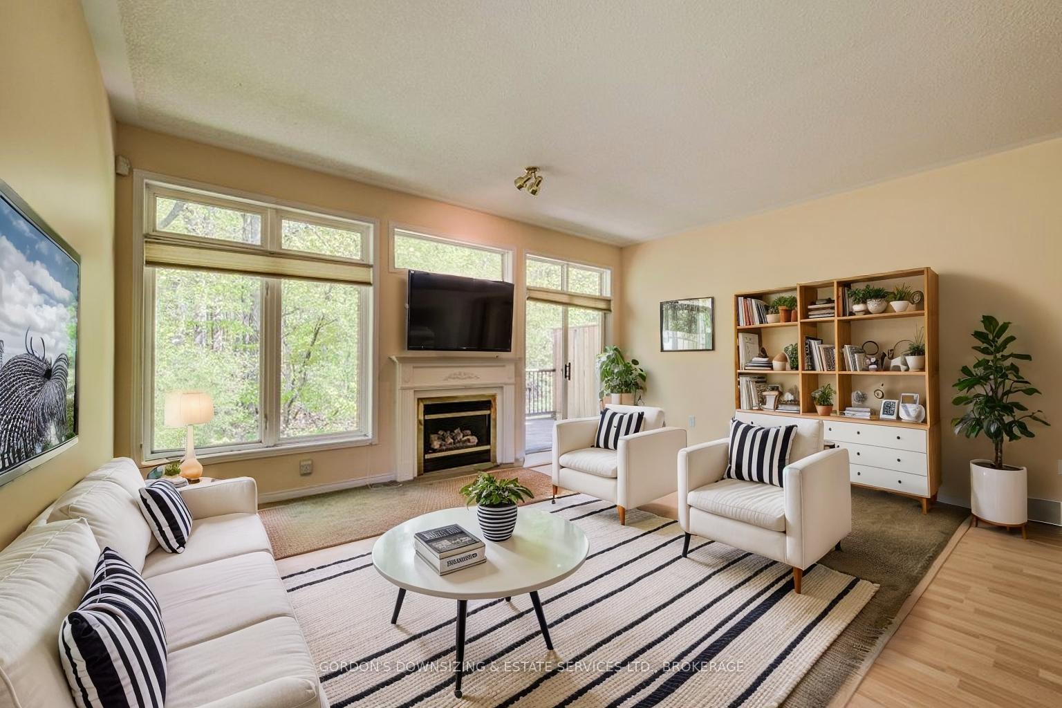 Photo 3 of Unit 9, 450 Westforest Trail, Kitchener — HOMEH
