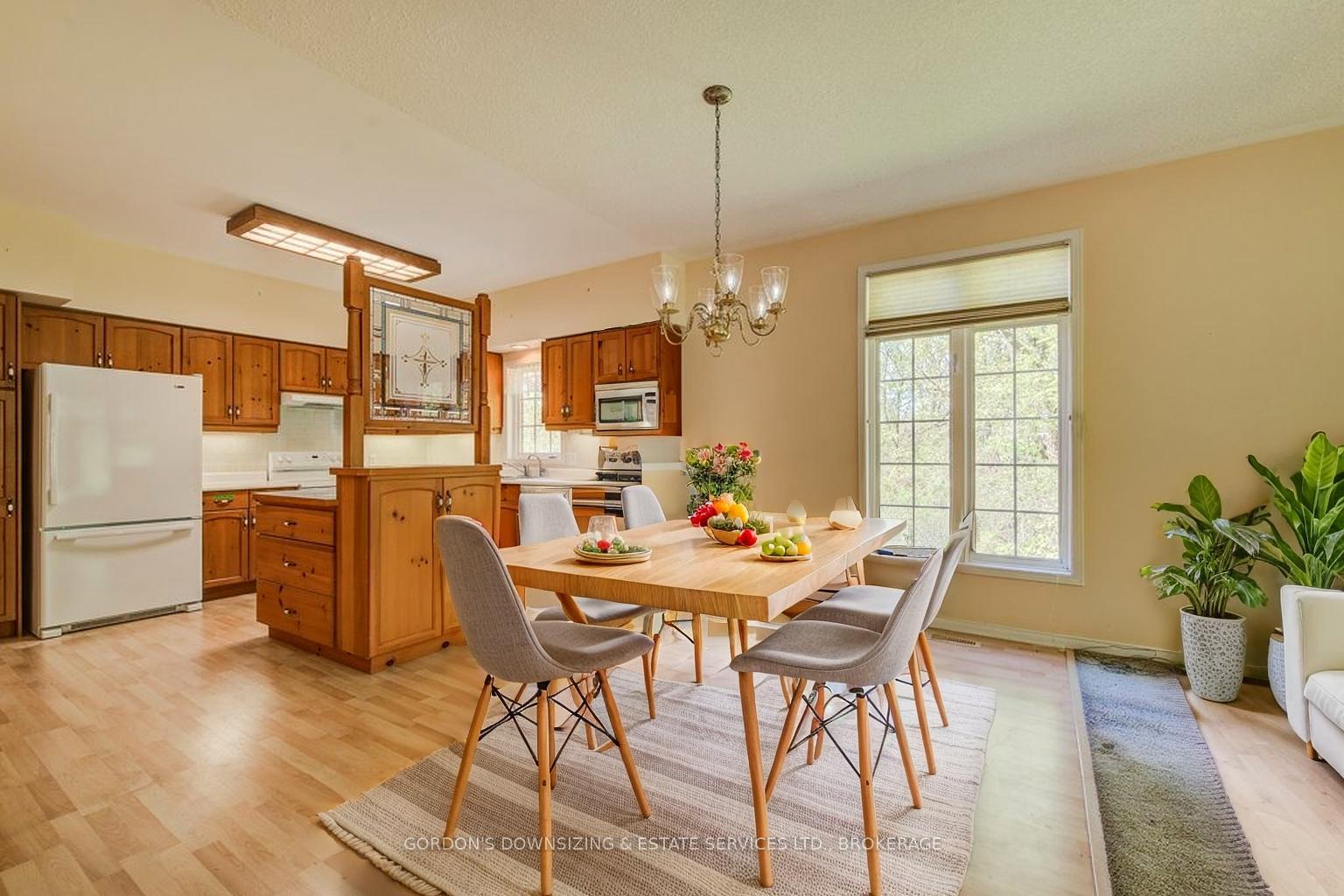 Photo 8 of Unit 9, 450 Westforest Trail, Kitchener — HOMEH