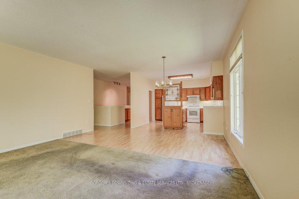 Photo 10 of Unit 9, 450 Westforest Trail, Kitchener — HOMEH