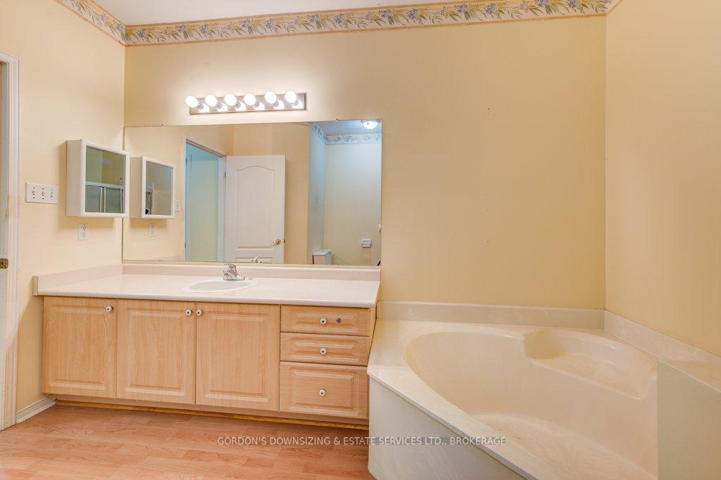 Photo 29 of Unit 9, 450 Westforest Trail, Kitchener — HOMEH