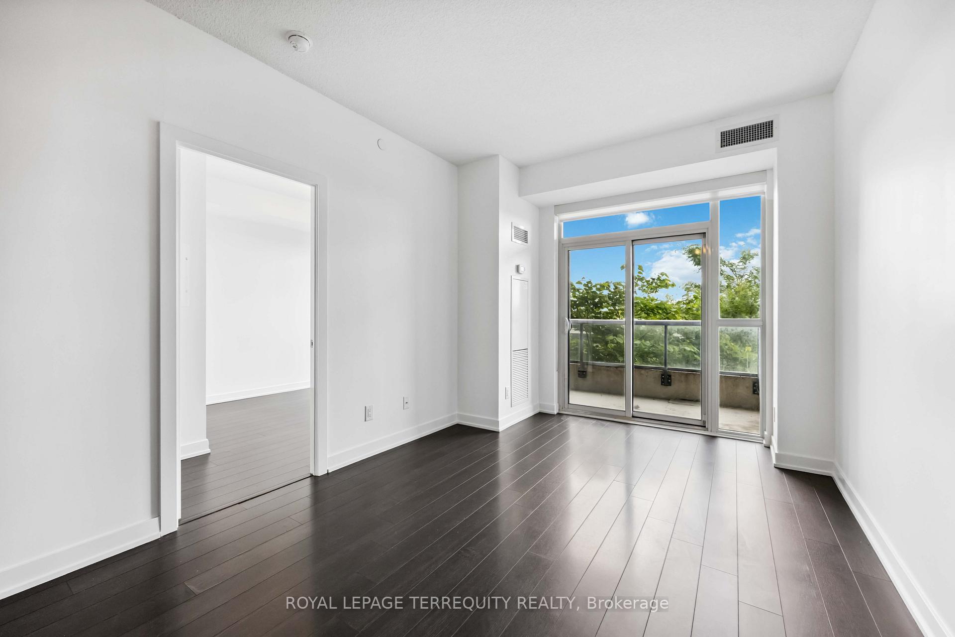 Photo 3 of Unit 311, 1603 Eglinton Avenue W, Toronto, Oakwood Village — HOMEH