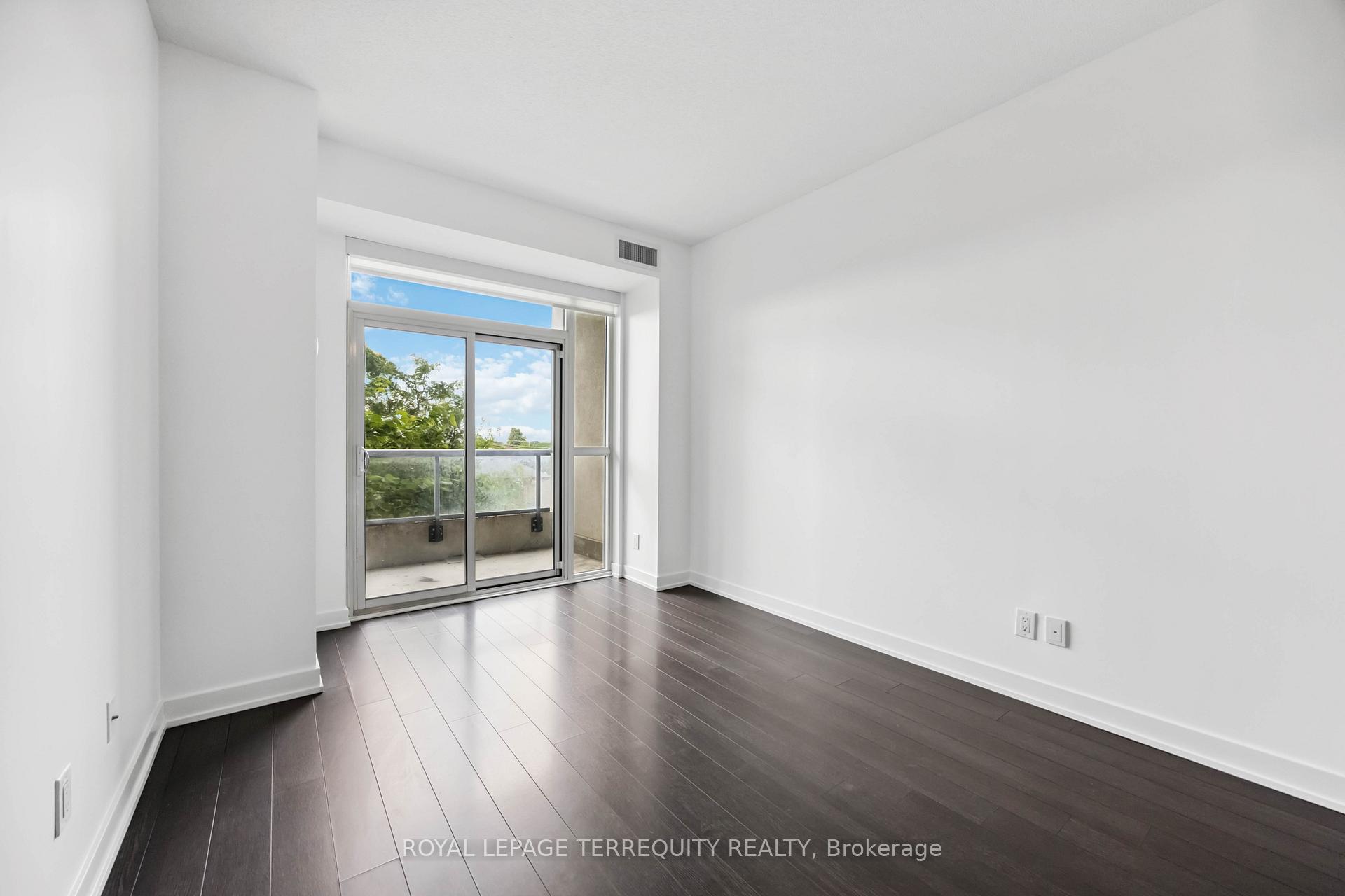 Photo 11 of Unit 311, 1603 Eglinton Avenue W, Toronto, Oakwood Village — HOMEH