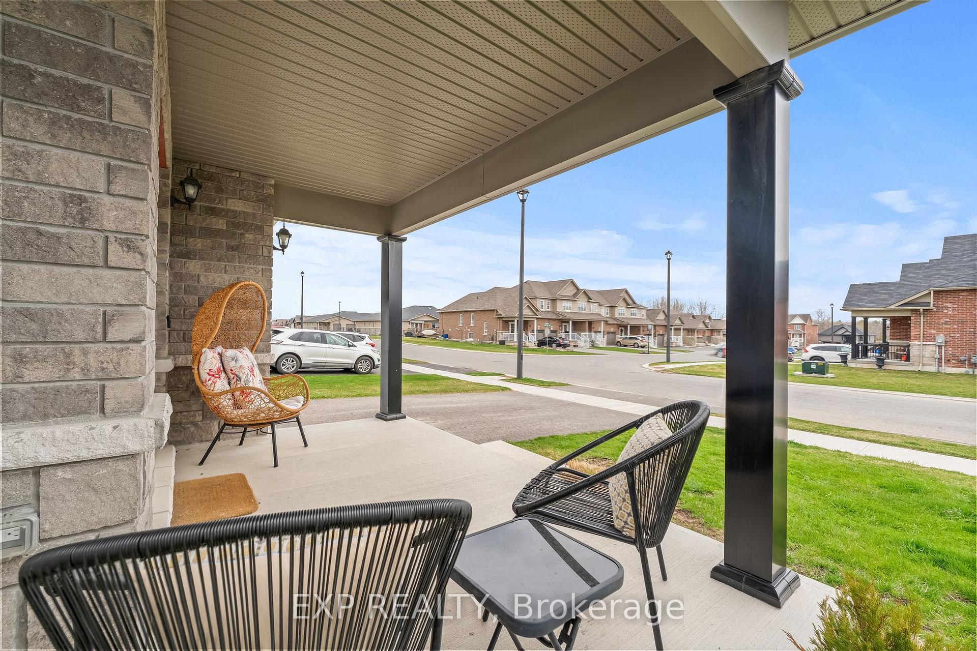 Photo 2 of 65 Cortland Way, Brighton — HOMEH