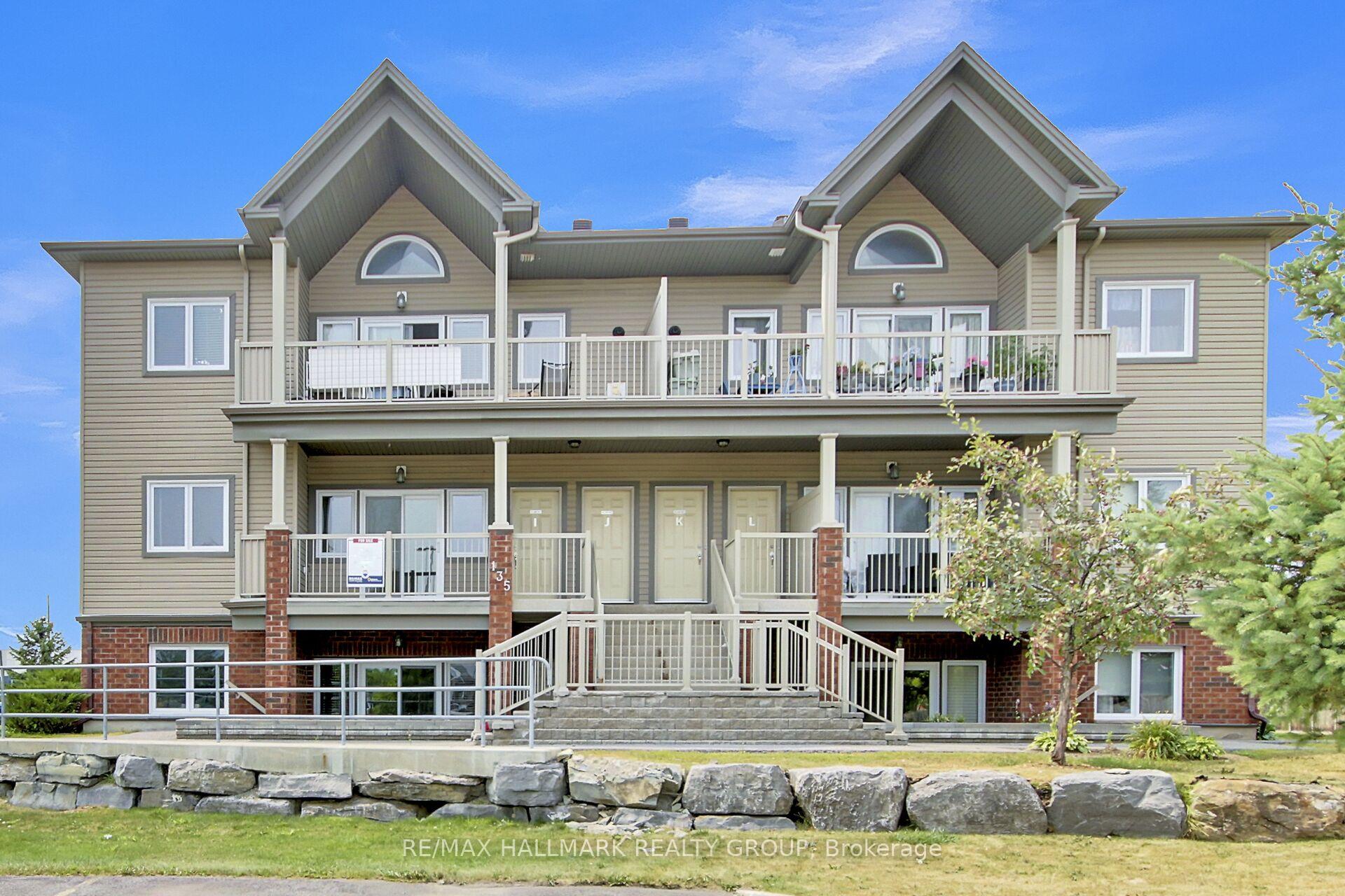 Photo 4 of Unit I, 135 Harthill Way, Ottawa, Barrhaven - Heritage Park — HOMEH