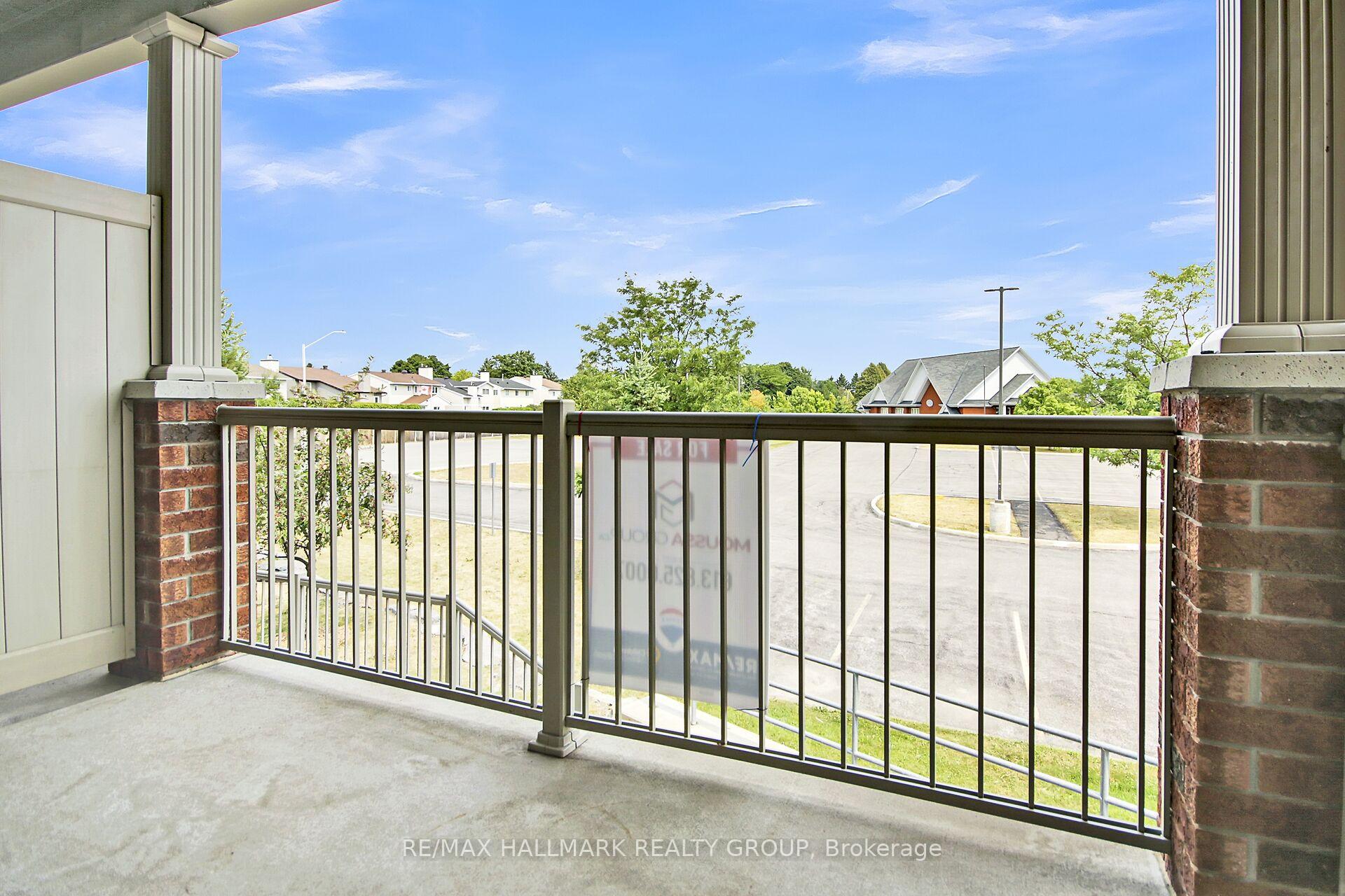 Photo 40 of Unit I, 135 Harthill Way, Ottawa, Barrhaven - Heritage Park — HOMEH