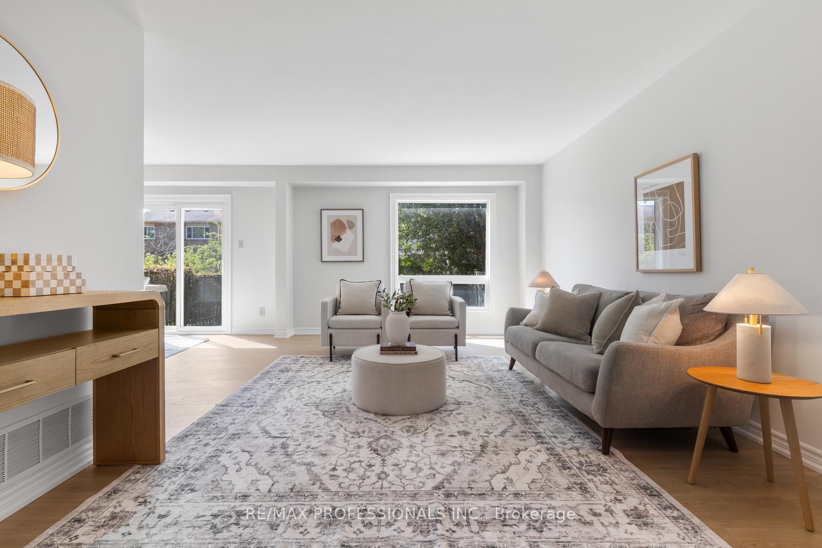 Photo 2 of 37 Dobson Drive, Ajax, Central — HOMEH