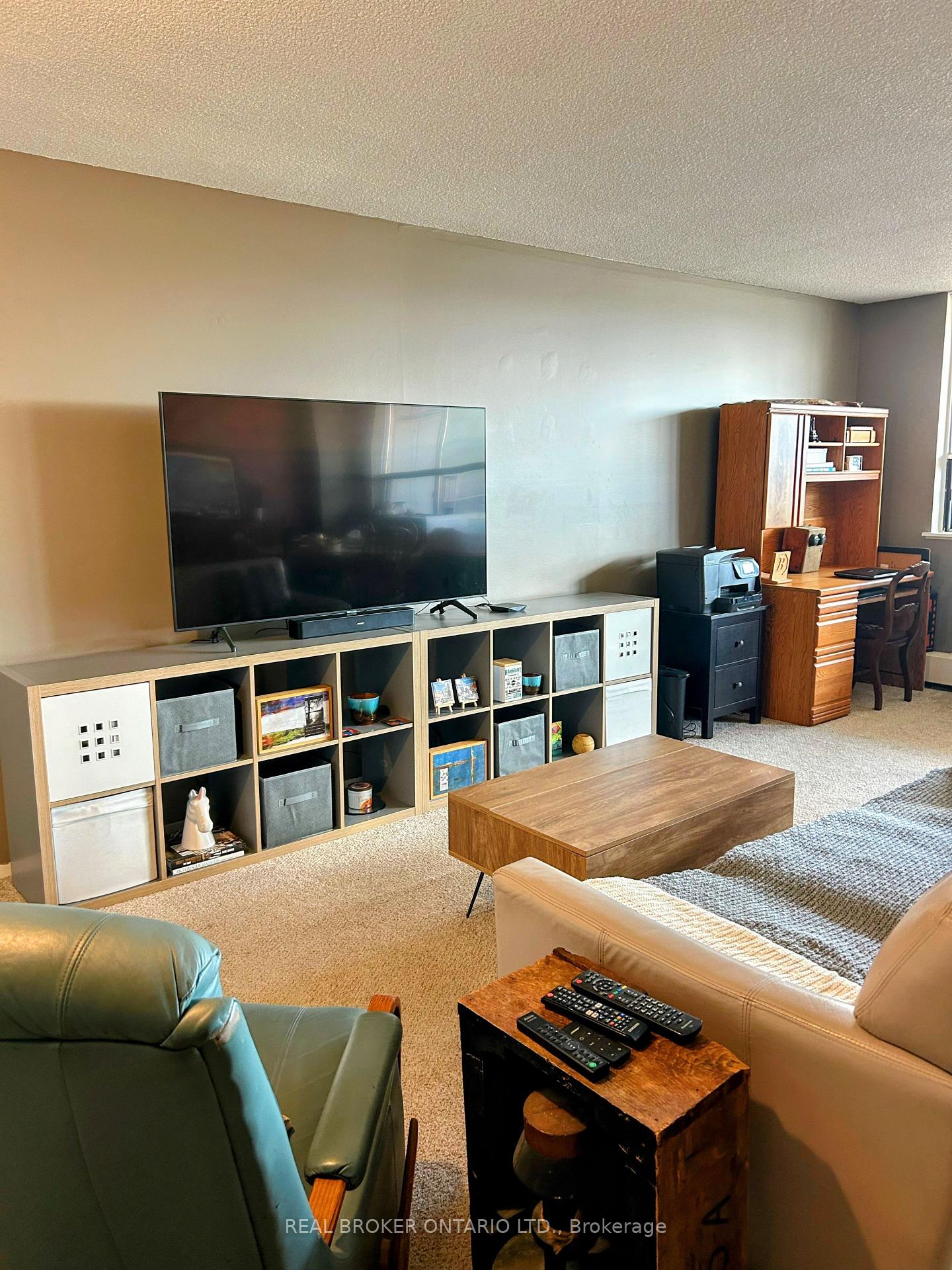 Photo 8 of Unit 704, 65 Westmount Road N, Waterloo — HOMEH