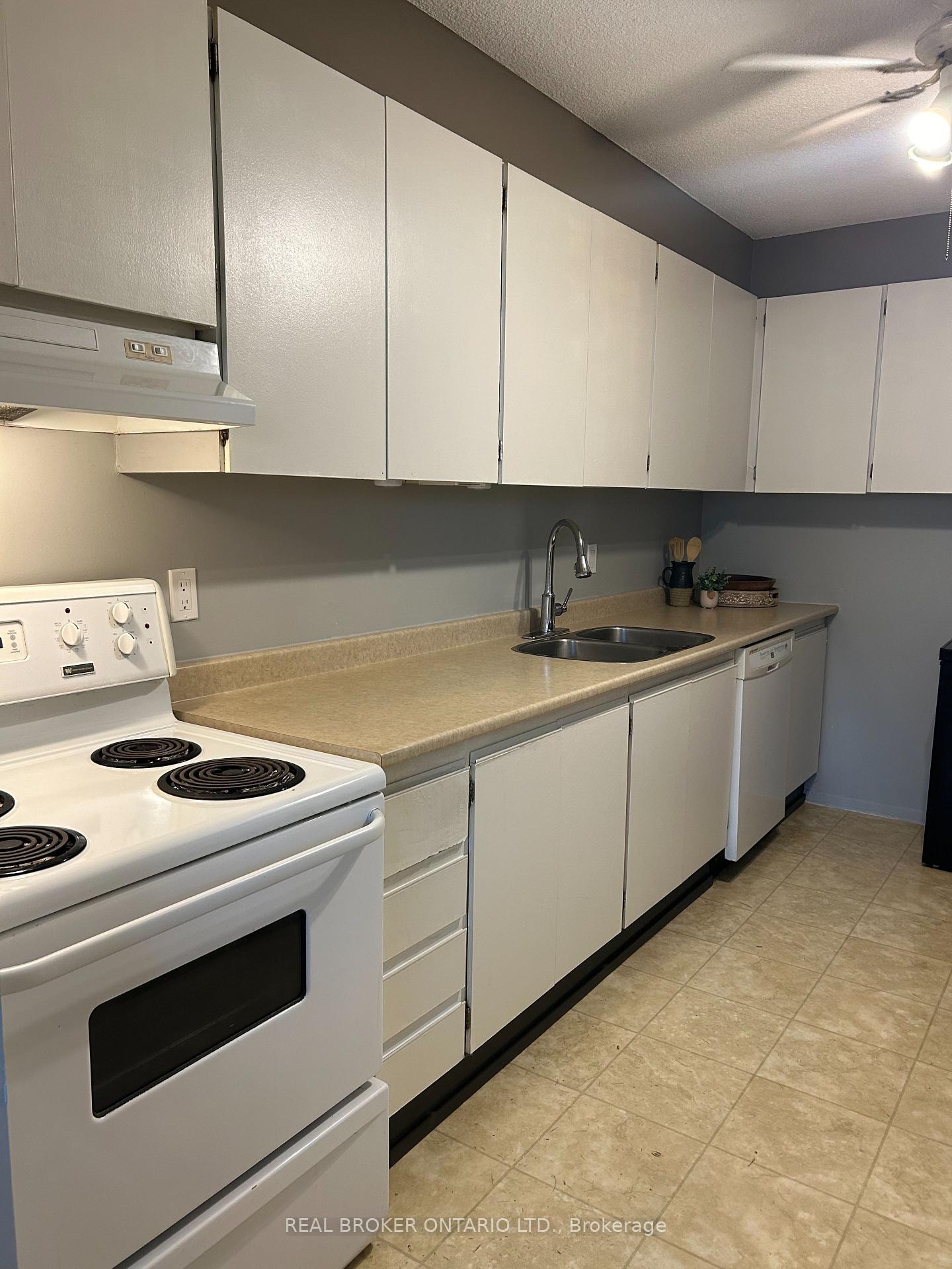 Photo 31 of Unit 704, 65 Westmount Road N, Waterloo — HOMEH