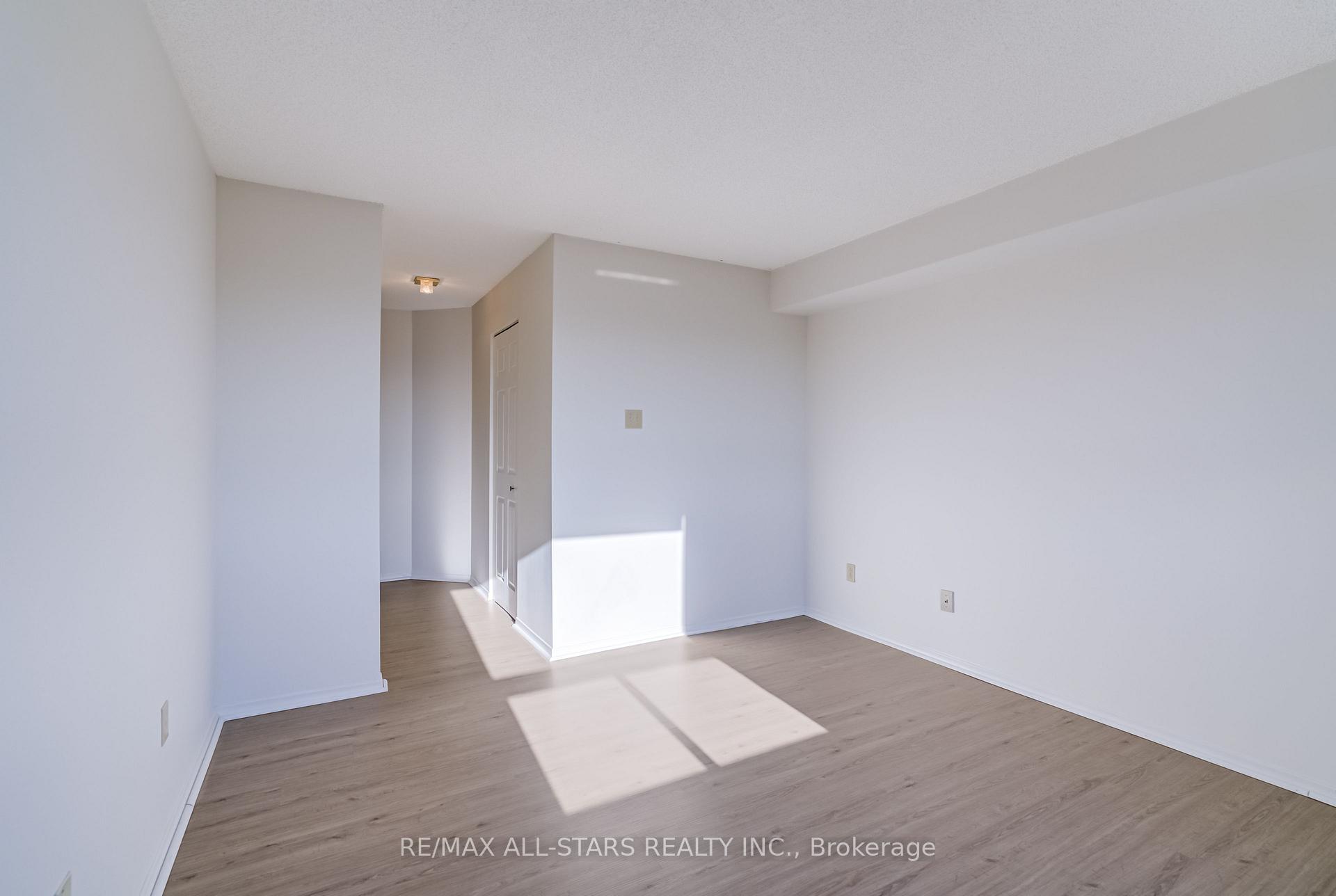 Photo 18 of Unit 718, 2 Raymerville Drive, Markham, Raymerville — HOMEH