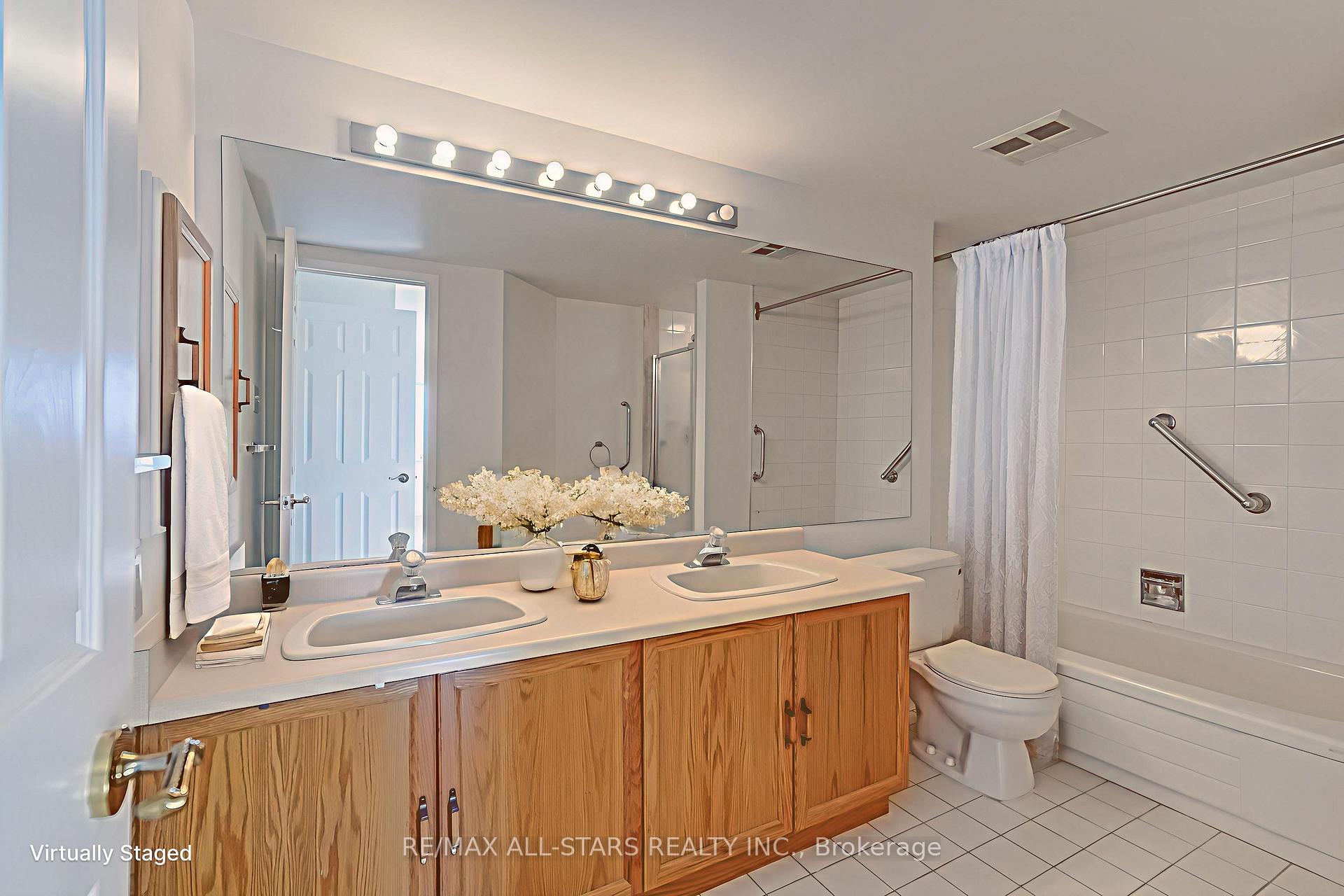 Photo 20 of Unit 718, 2 Raymerville Drive, Markham, Raymerville — HOMEH