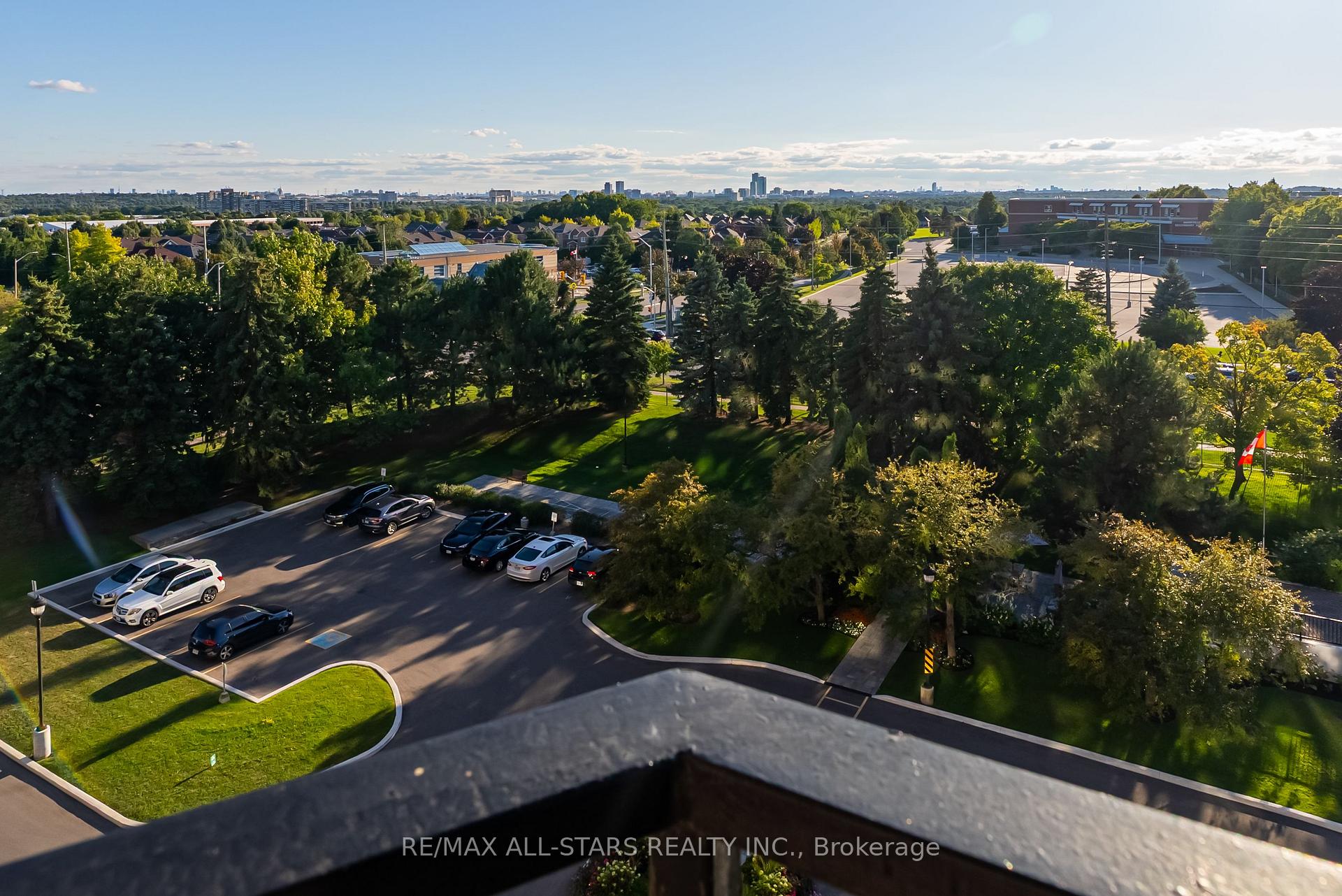 Photo 35 of Unit 718, 2 Raymerville Drive, Markham, Raymerville — HOMEH