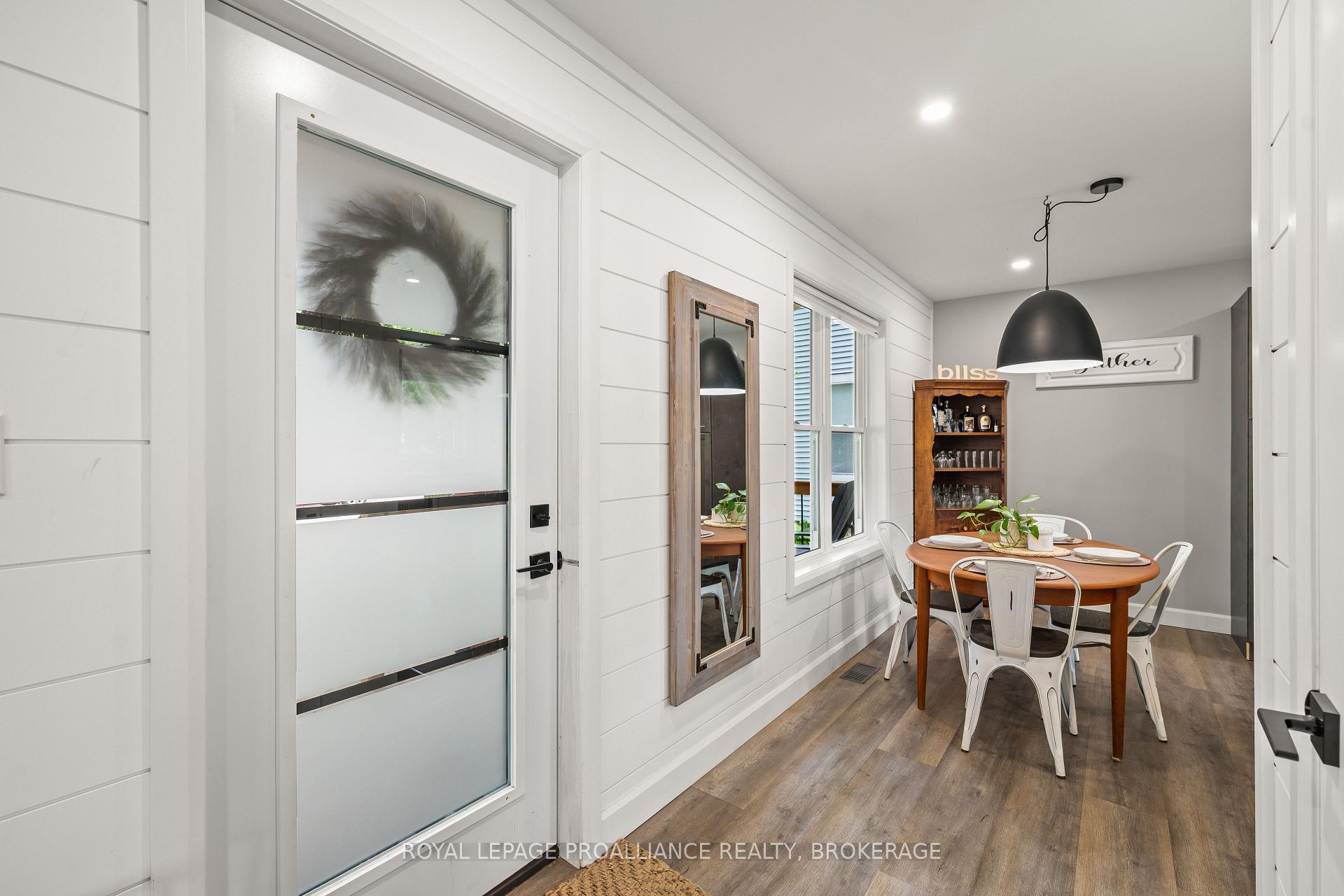 Photo 15 of 131 John Street, Gananoque — HOMEH