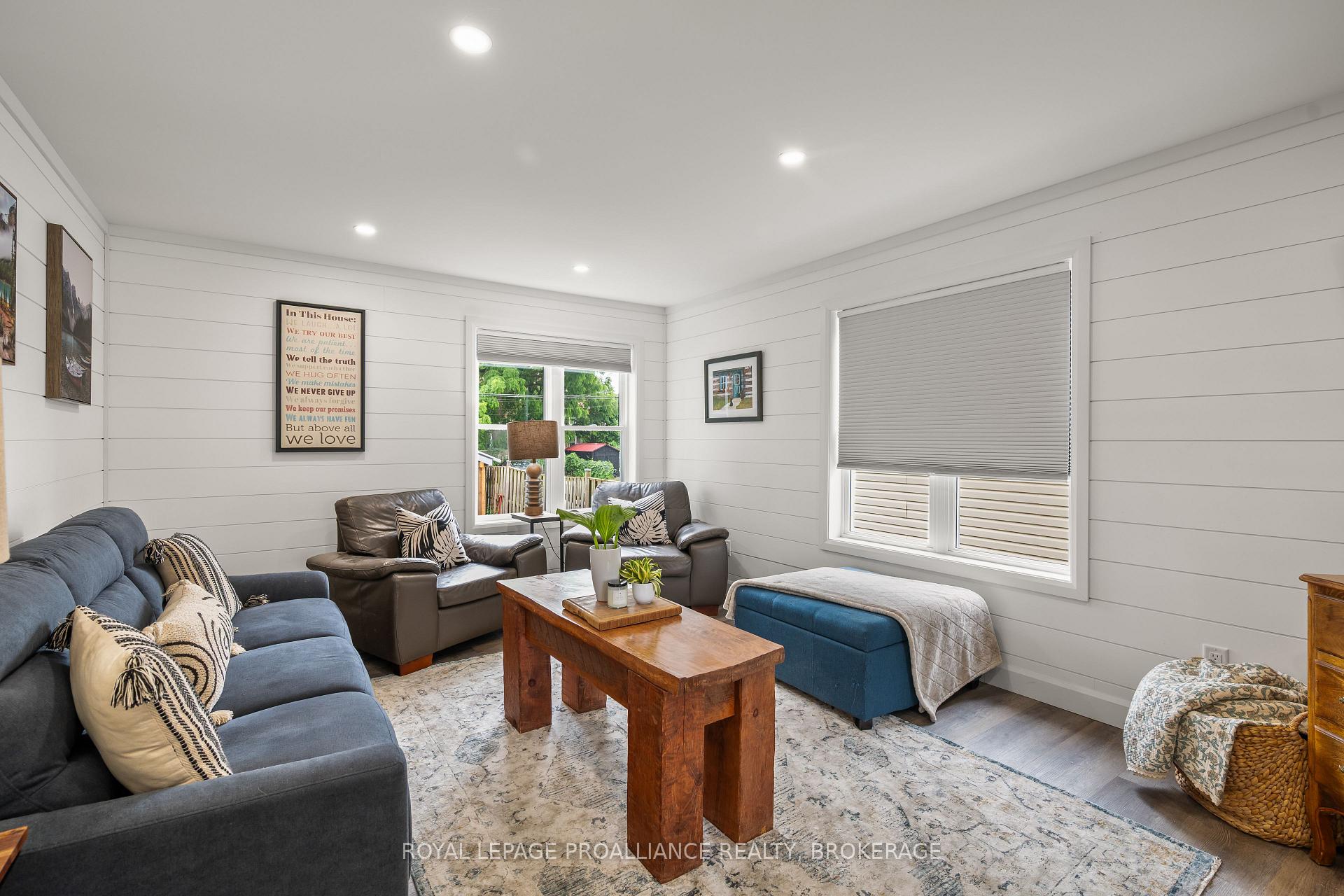 Photo 17 of 131 John Street, Gananoque — HOMEH