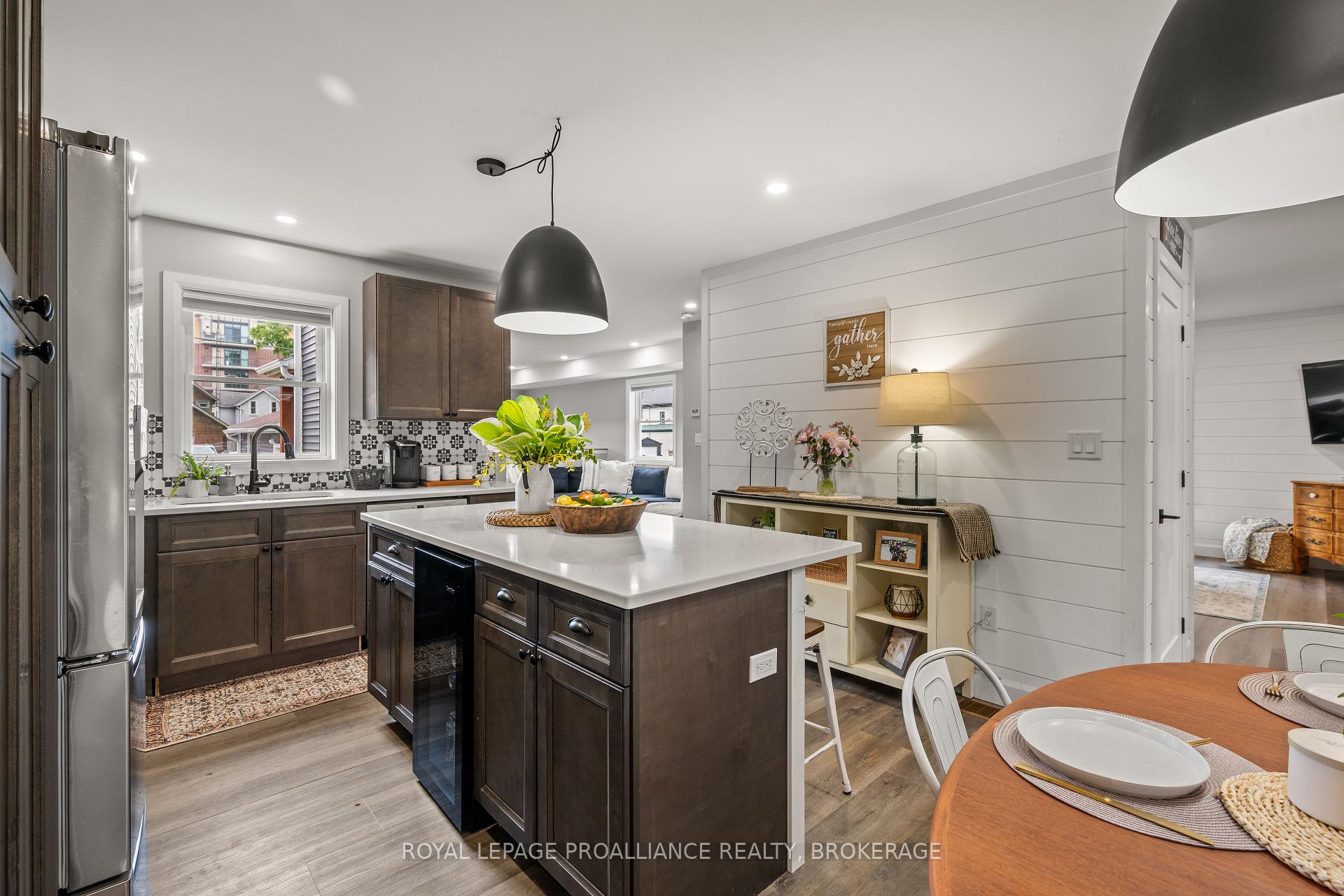 Photo 21 of 131 John Street, Gananoque — HOMEH