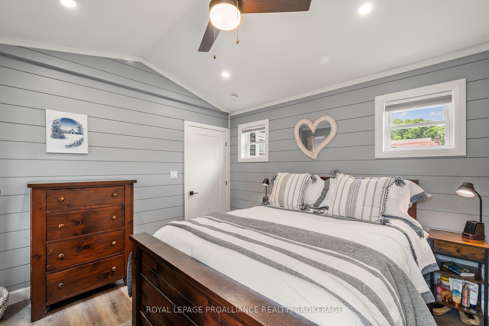 Photo 35 of 131 John Street, Gananoque — HOMEH
