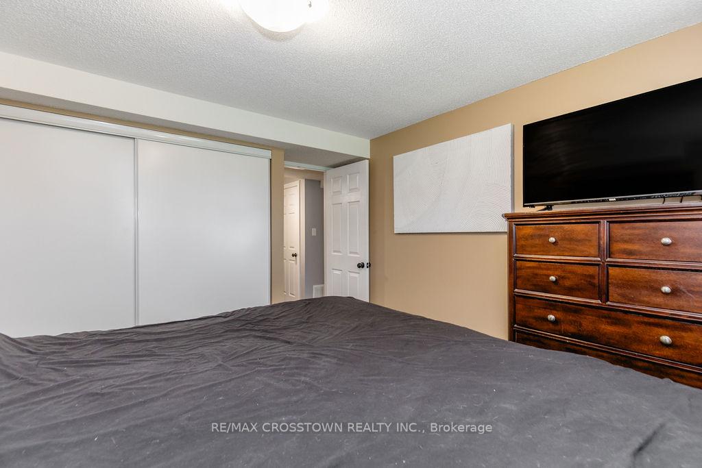 Photo 24 of Unit 4, 87 Goodwin Drive, Barrie, Painswick South — HOMEH