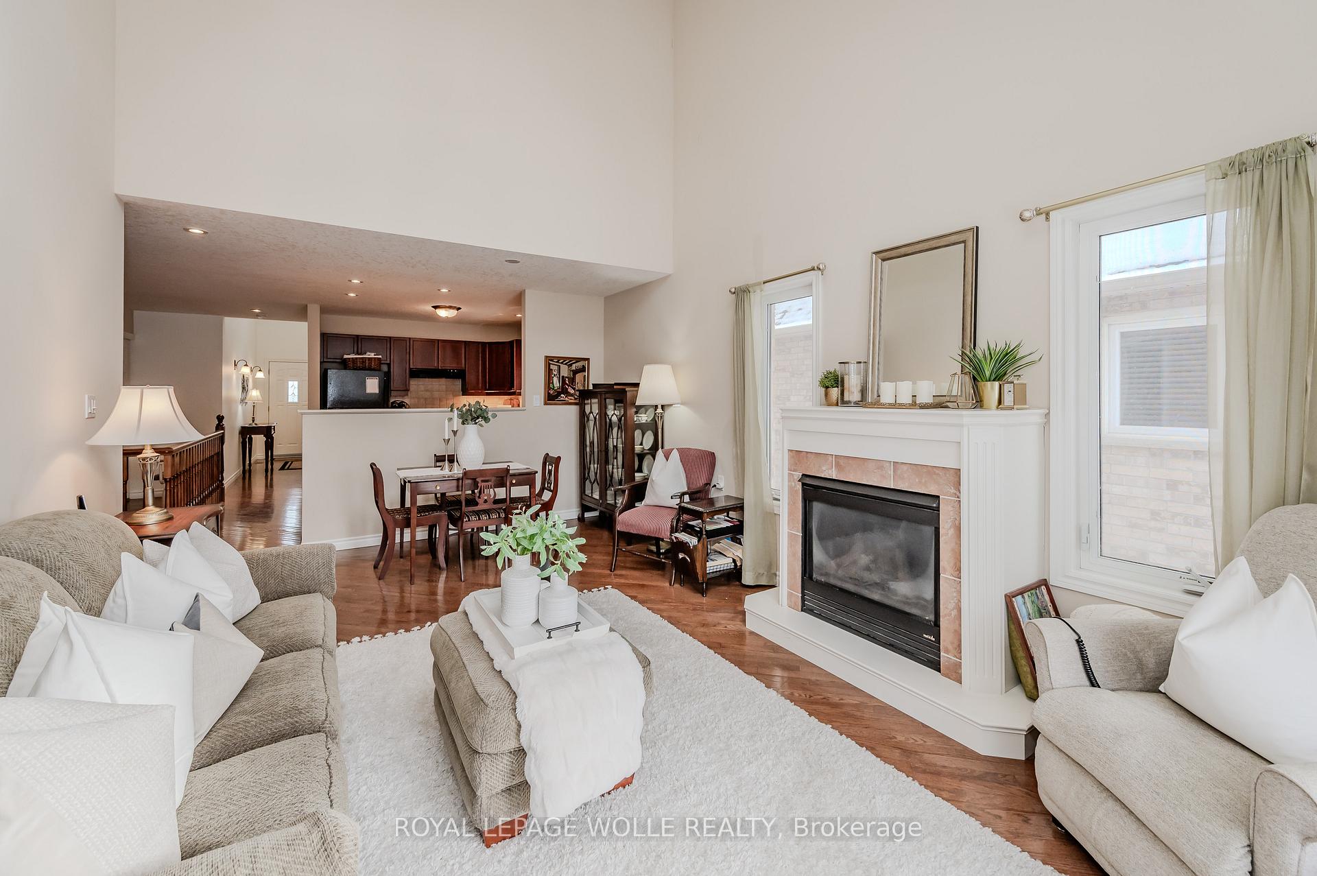 Photo 15 of Unit 5A, 350 Doon Valley Drive, Kitchener — HOMEH