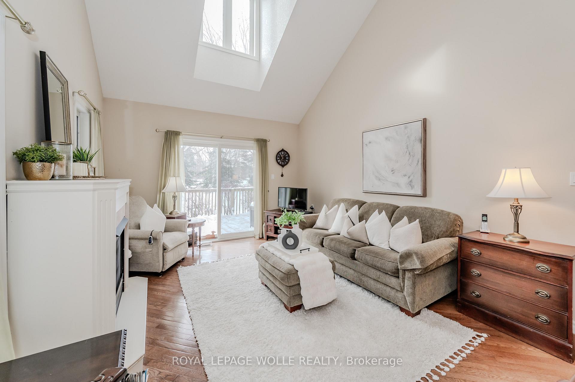 Photo 16 of Unit 5A, 350 Doon Valley Drive, Kitchener — HOMEH