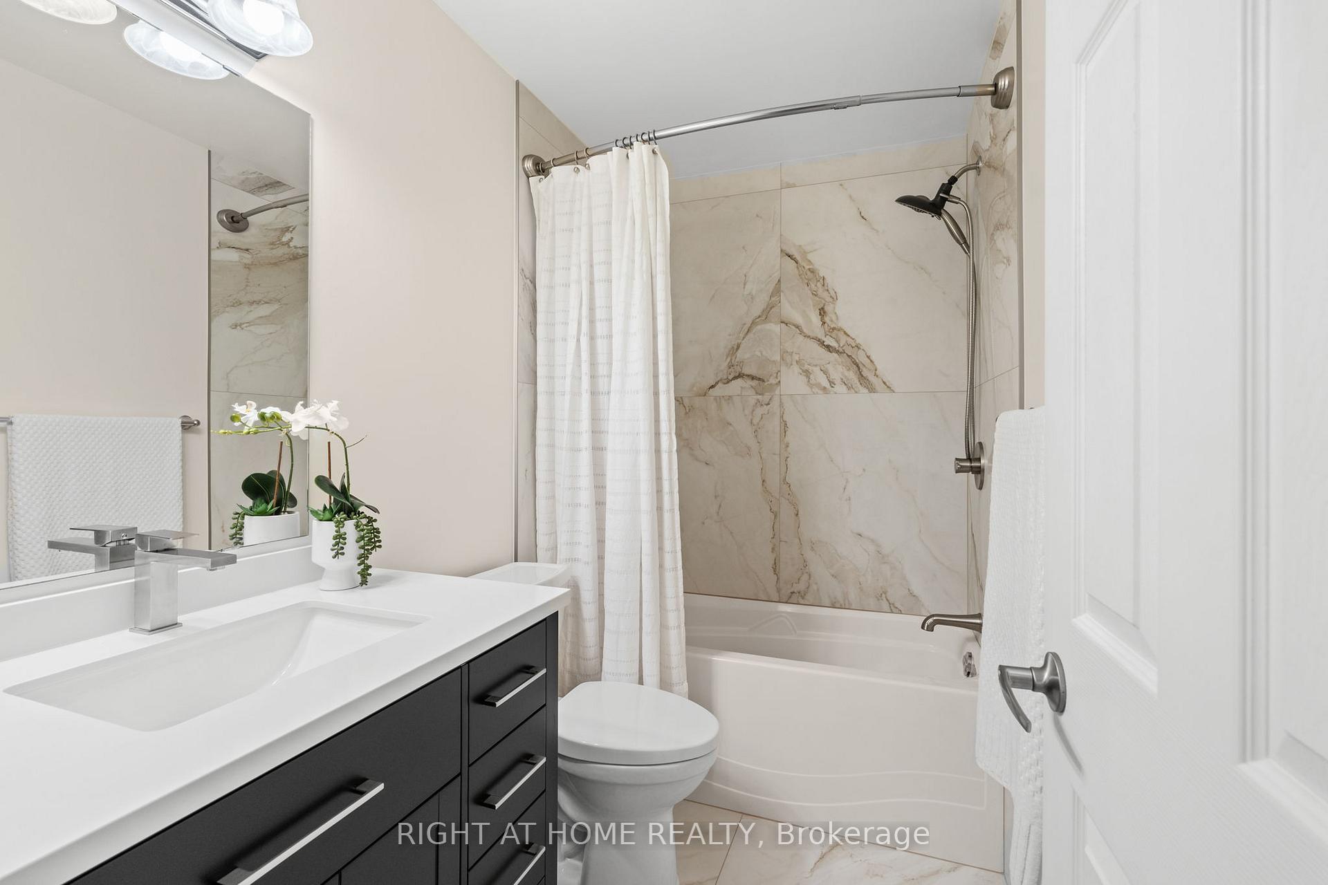 Photo 20 of 2557 Waterlilly Way, Ottawa, Barrhaven - Heritage Park — HOMEH