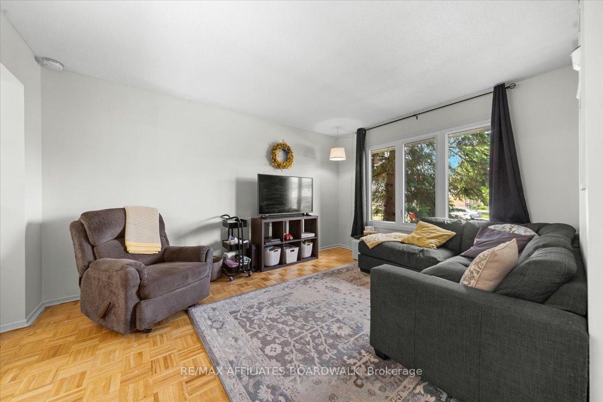 Photo 4 of Unit 40, 3239 Bannon Way, Ottawa, Blossom Park/Kemp Park/Findlay Creek — HOMEH