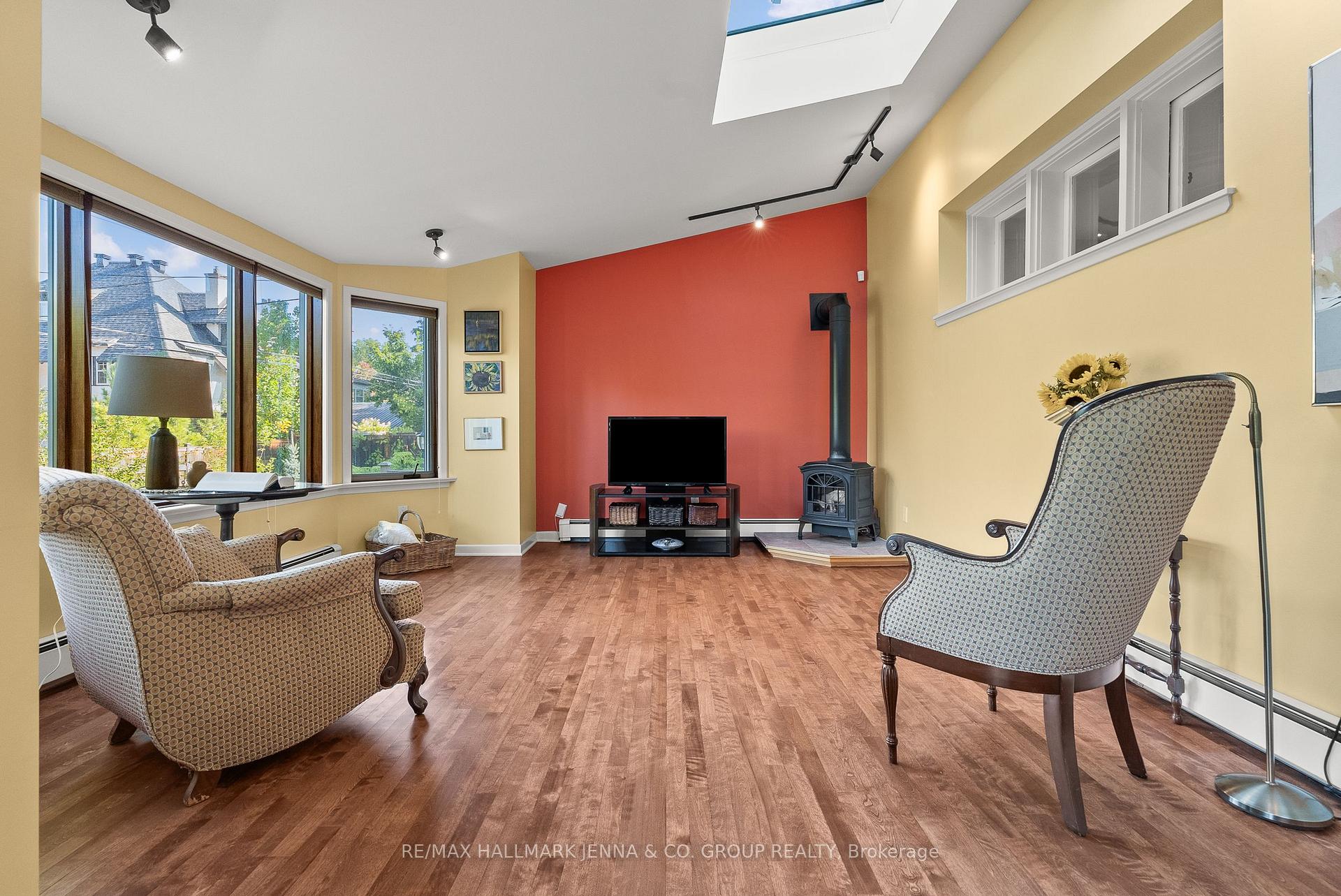 Photo 17 of 213 Glebe Avenue, Ottawa, Glebe — HOMEH