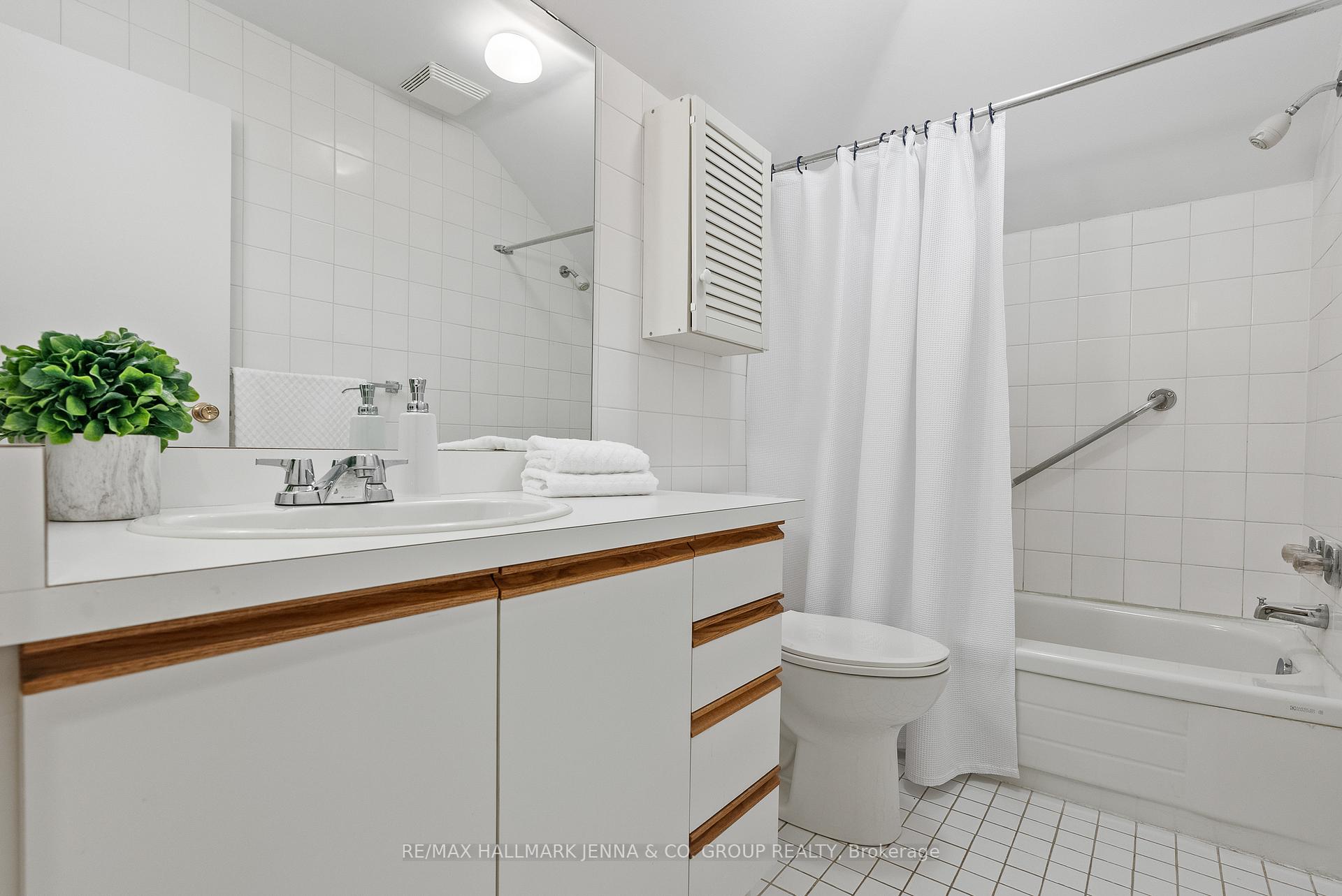 Photo 32 of 213 Glebe Avenue, Ottawa, Glebe — HOMEH