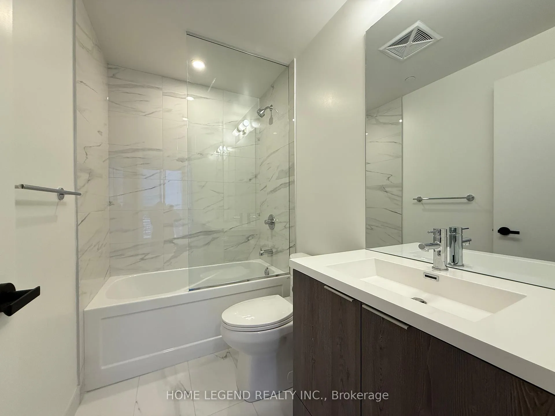 Photo 23 of Unit 4609, 8 Interchange Way, Vaughan, Vaughan Corporate Centre — HOMEH