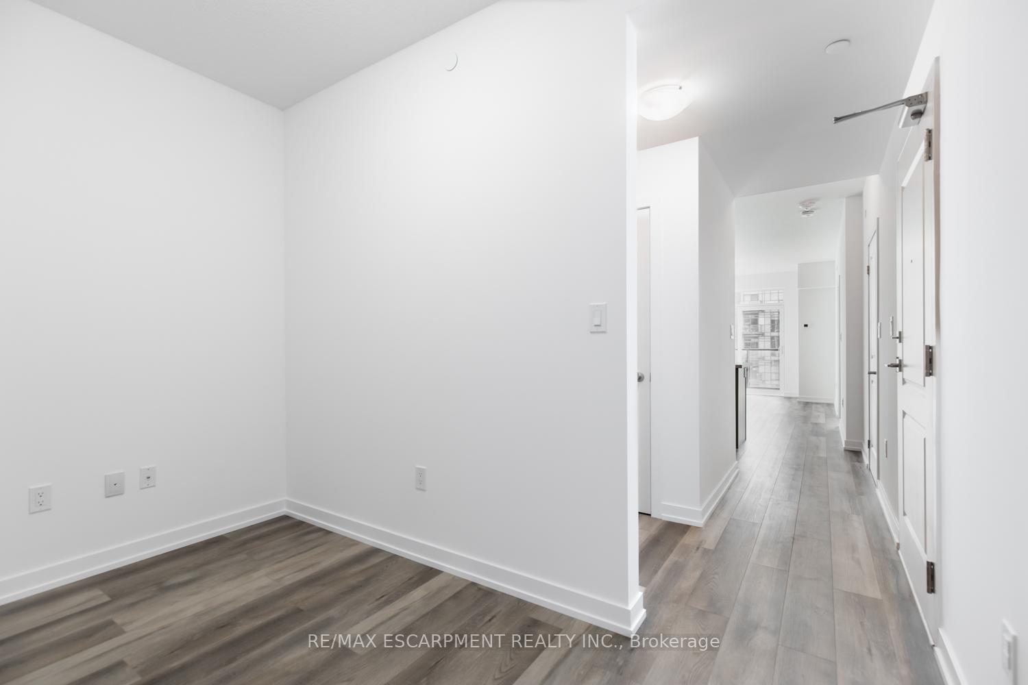 Photo 26 of Unit 1001, 470 Dundas Street E, Hamilton, Waterdown — HOMEH
