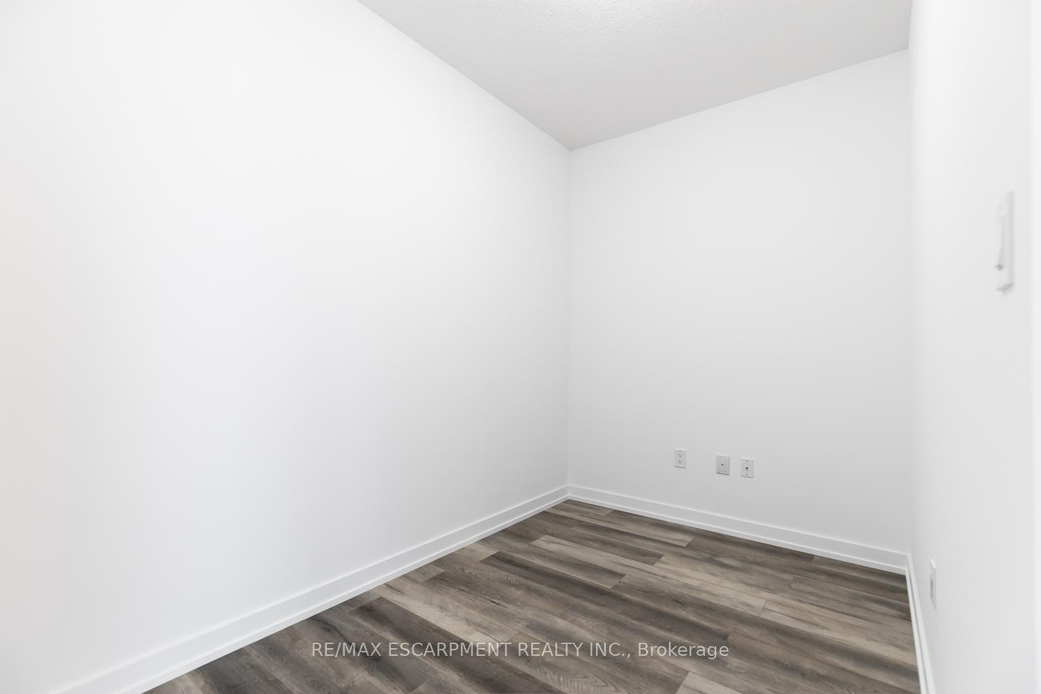 Photo 27 of Unit 1001, 470 Dundas Street E, Hamilton, Waterdown — HOMEH