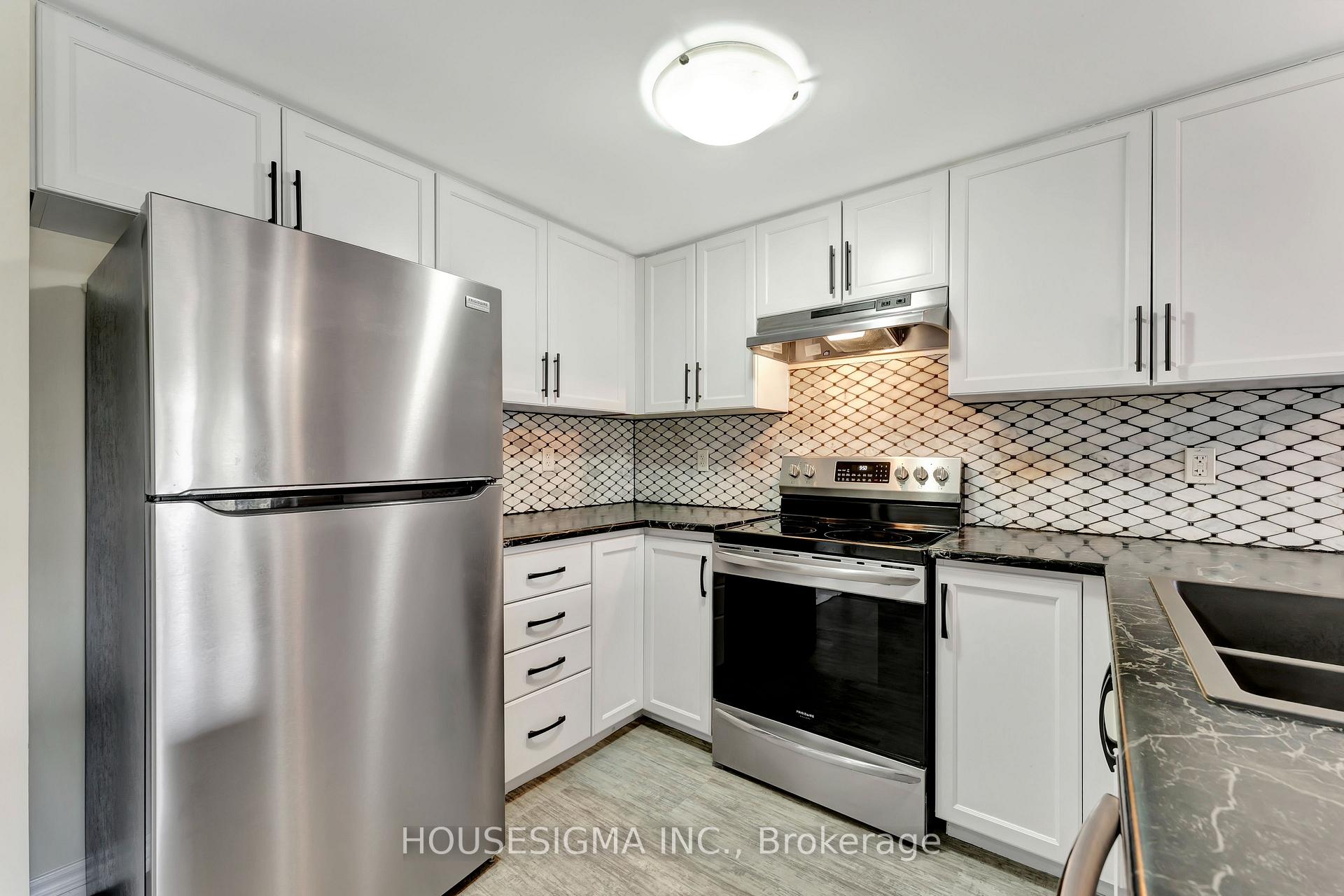Photo 6 of Unit 108, 60 Lynnmore Street, Guelph, Pineridge/Westminster Woods — HOMEH