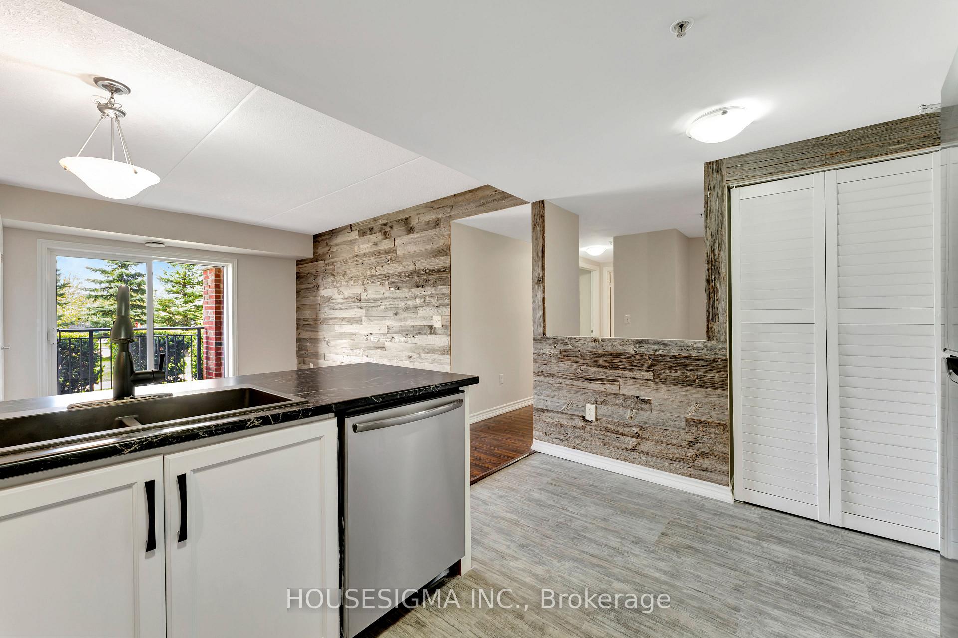 Photo 9 of Unit 108, 60 Lynnmore Street, Guelph, Pineridge/Westminster Woods — HOMEH