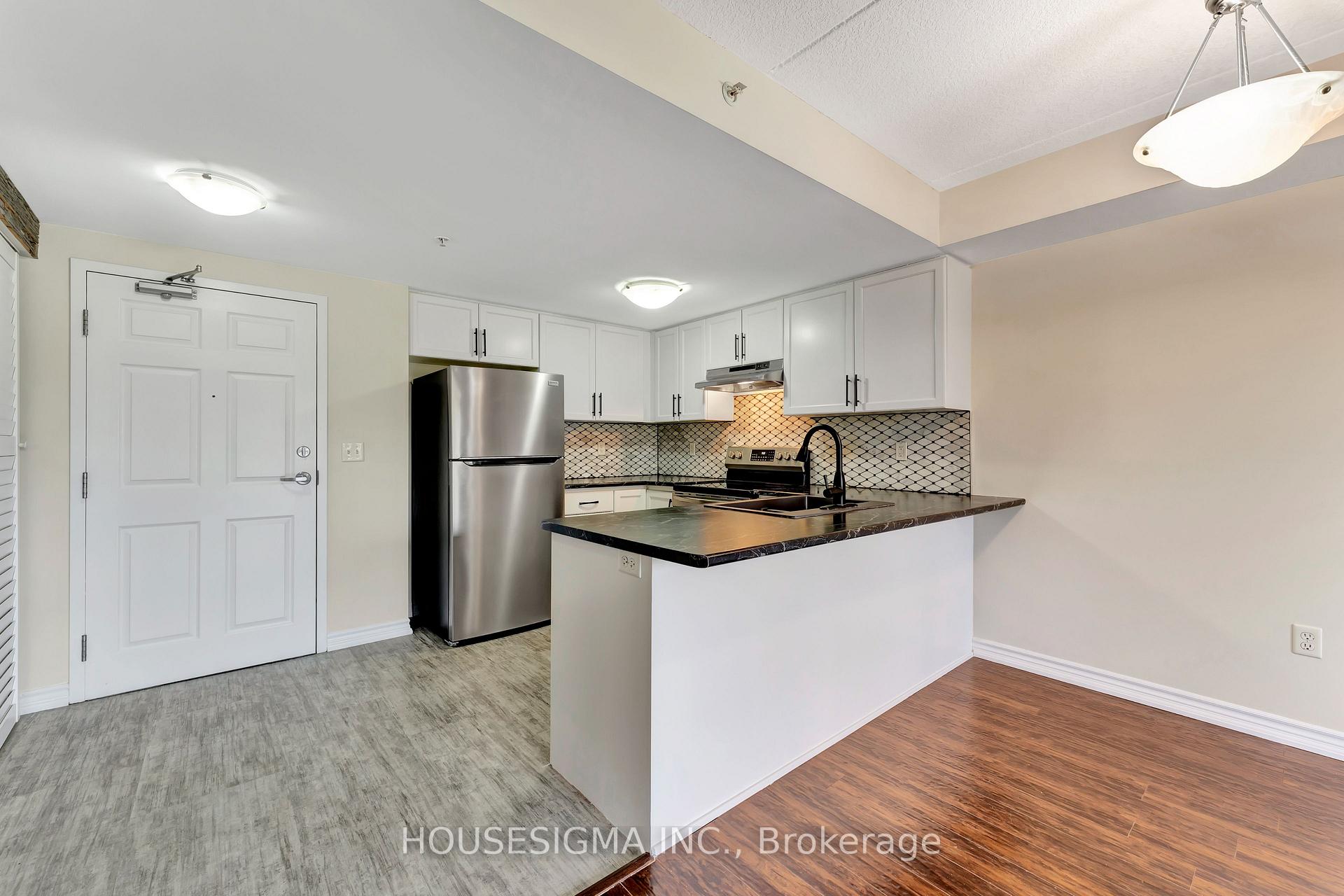 Photo 12 of Unit 108, 60 Lynnmore Street, Guelph, Pineridge/Westminster Woods — HOMEH