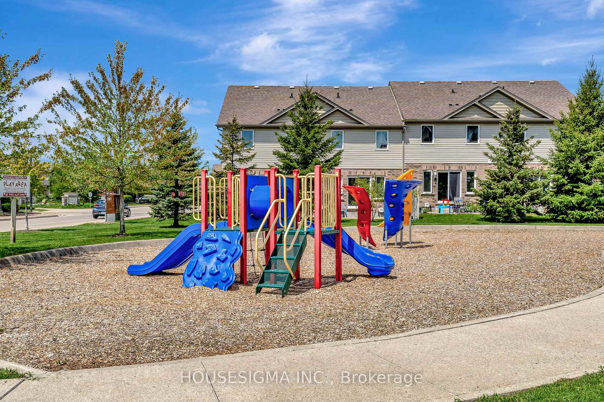 Photo 30 of Unit 108, 60 Lynnmore Street, Guelph, Pineridge/Westminster Woods — HOMEH