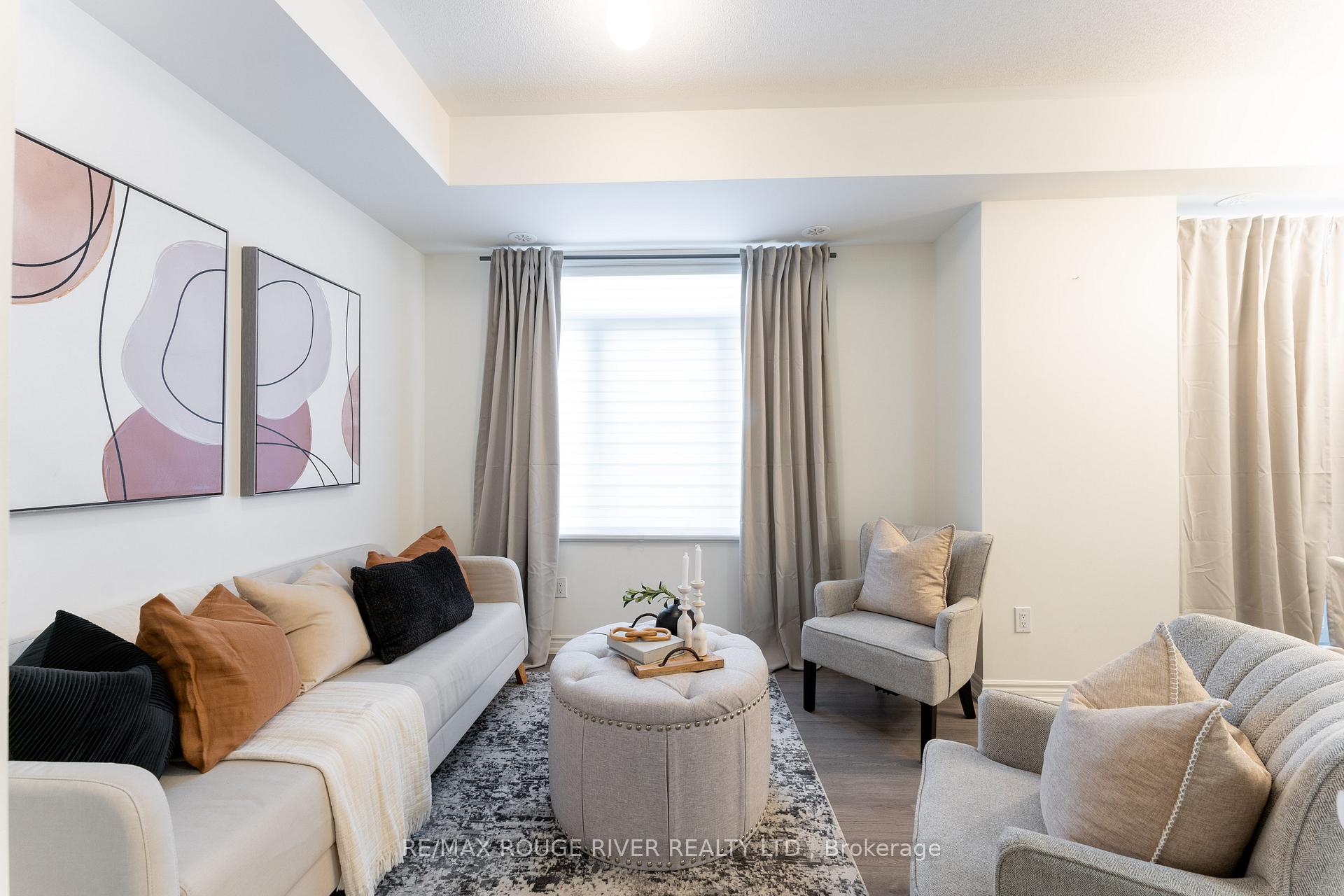 Photo 7 of 2564 Ladyfern Crossing, Pickering, Duffin Heights — HOMEH