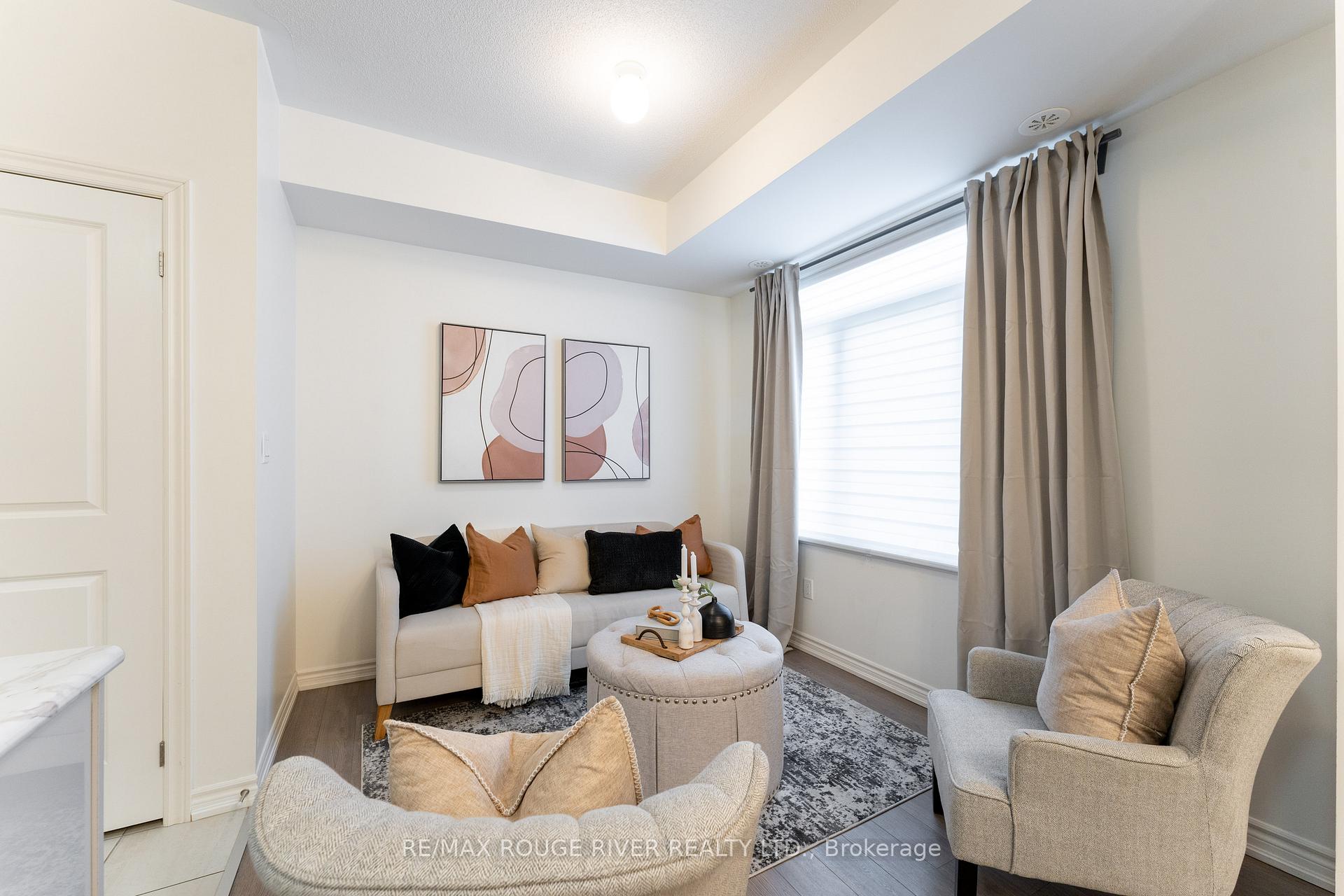 Photo 8 of 2564 Ladyfern Crossing, Pickering, Duffin Heights — HOMEH