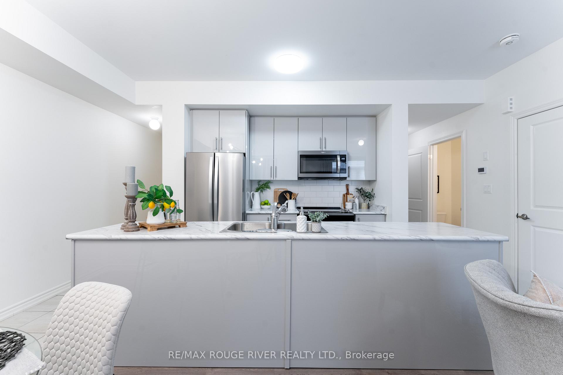 Photo 12 of 2564 Ladyfern Crossing, Pickering, Duffin Heights — HOMEH