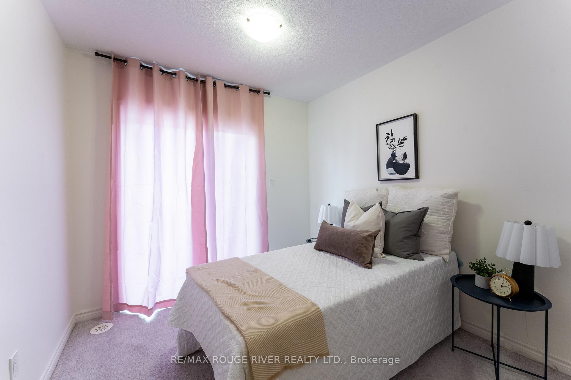 Photo 23 of 2564 Ladyfern Crossing, Pickering, Duffin Heights — HOMEH