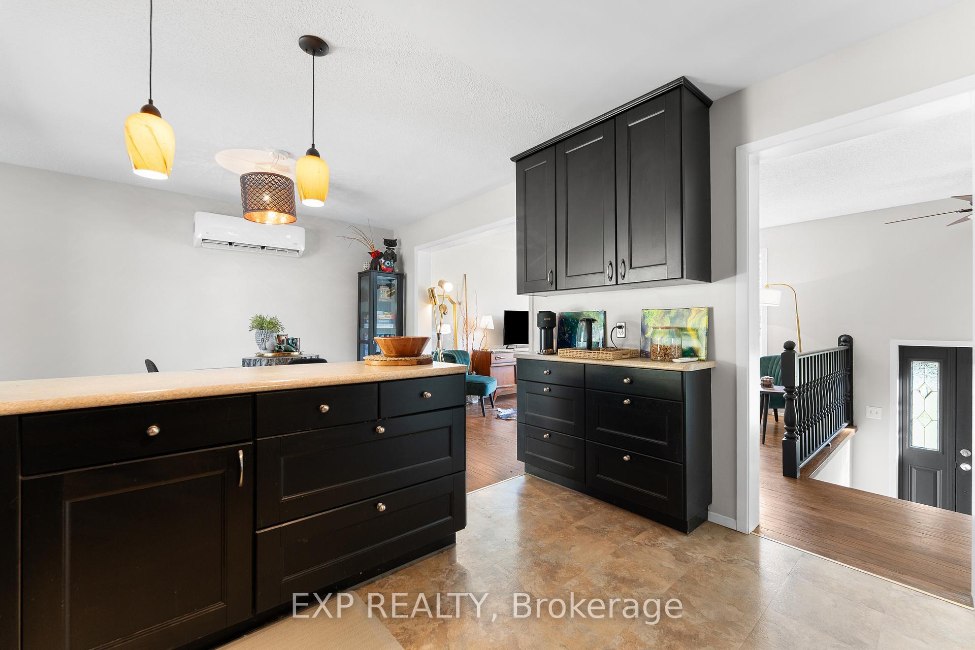 Photo 10 of 4124 Armitage Avenue, Ottawa, Dunrobin Shores — HOMEH