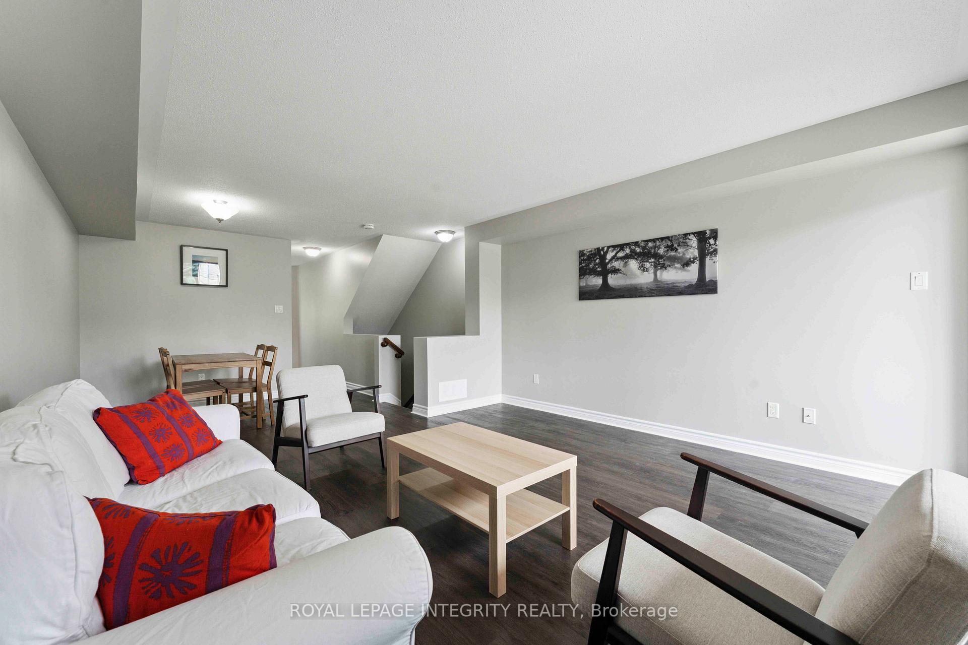 Photo 11 of Unit A, 616 Chapman Mills Drive, Ottawa, Barrhaven - Strandherd — HOMEH
